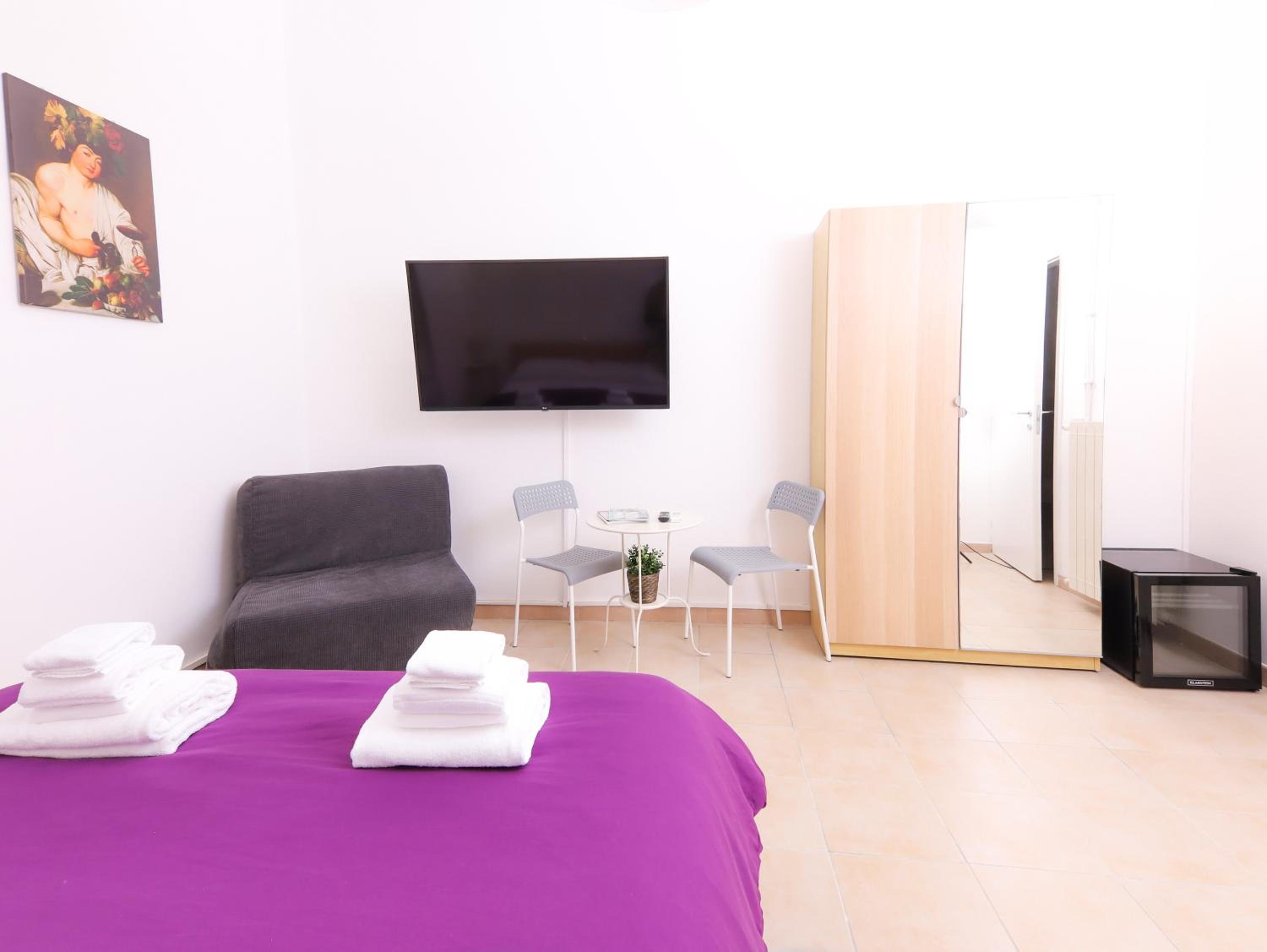Deluxe Double Room with Shower photo 1