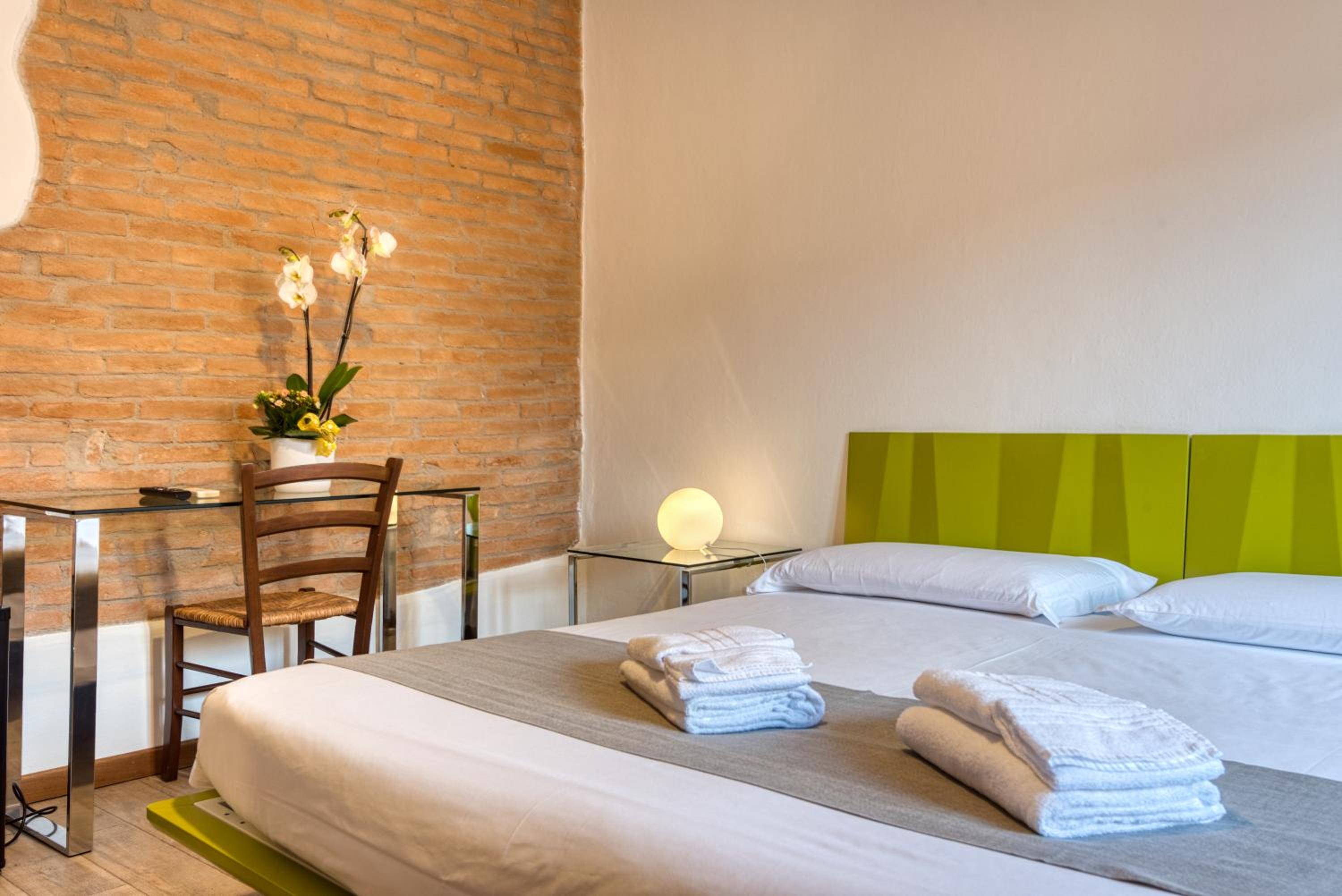 Double or Twin Room with Private External Bathroom photo 1