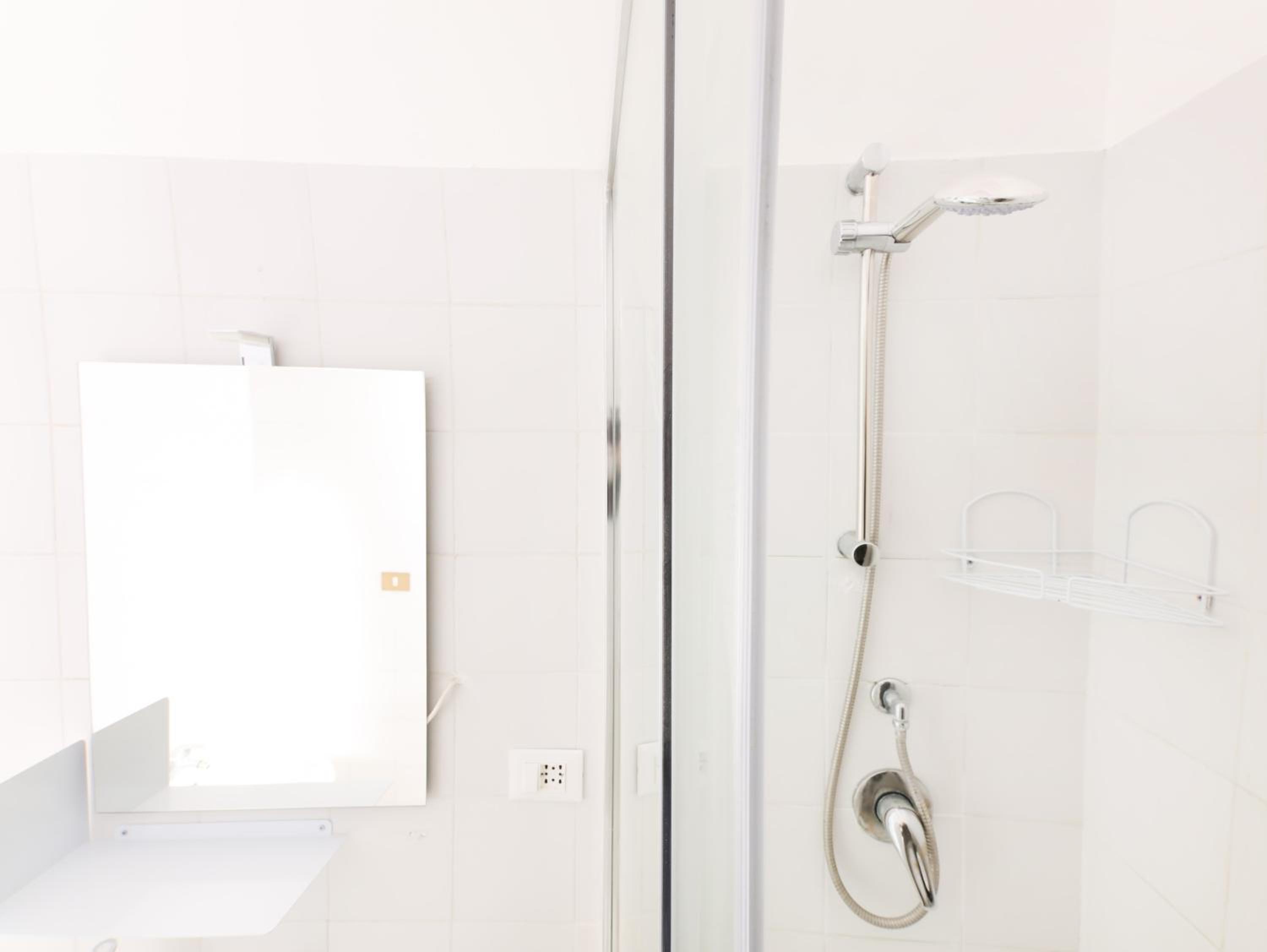Double Room with Private External Bathroom photo 3