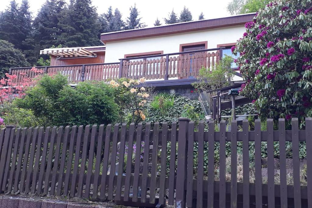 One-Bedroom House photo 2