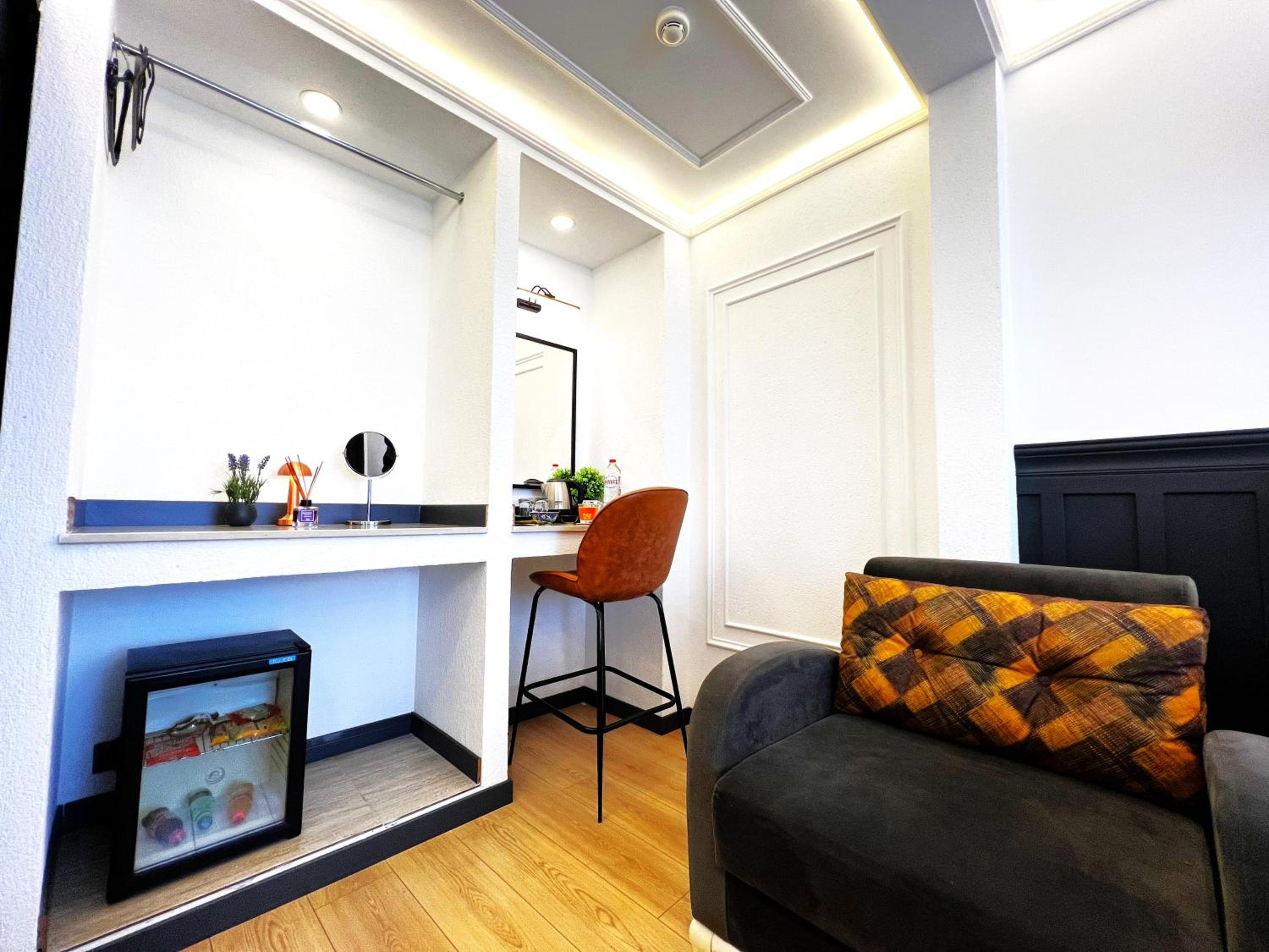 Connected Family Suite with private Hammam and Balcony photo 3