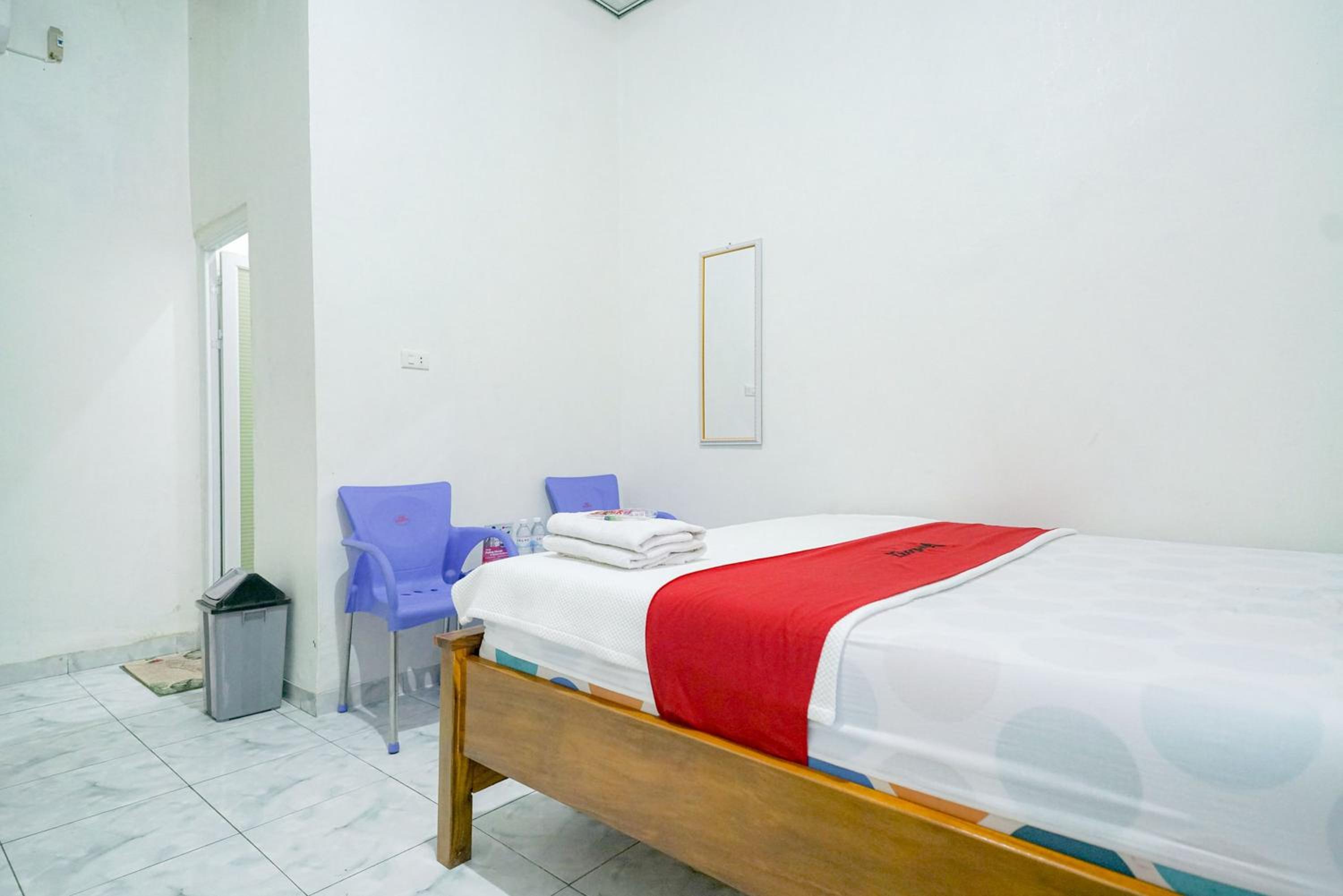 Standard Double Room - Photo 3