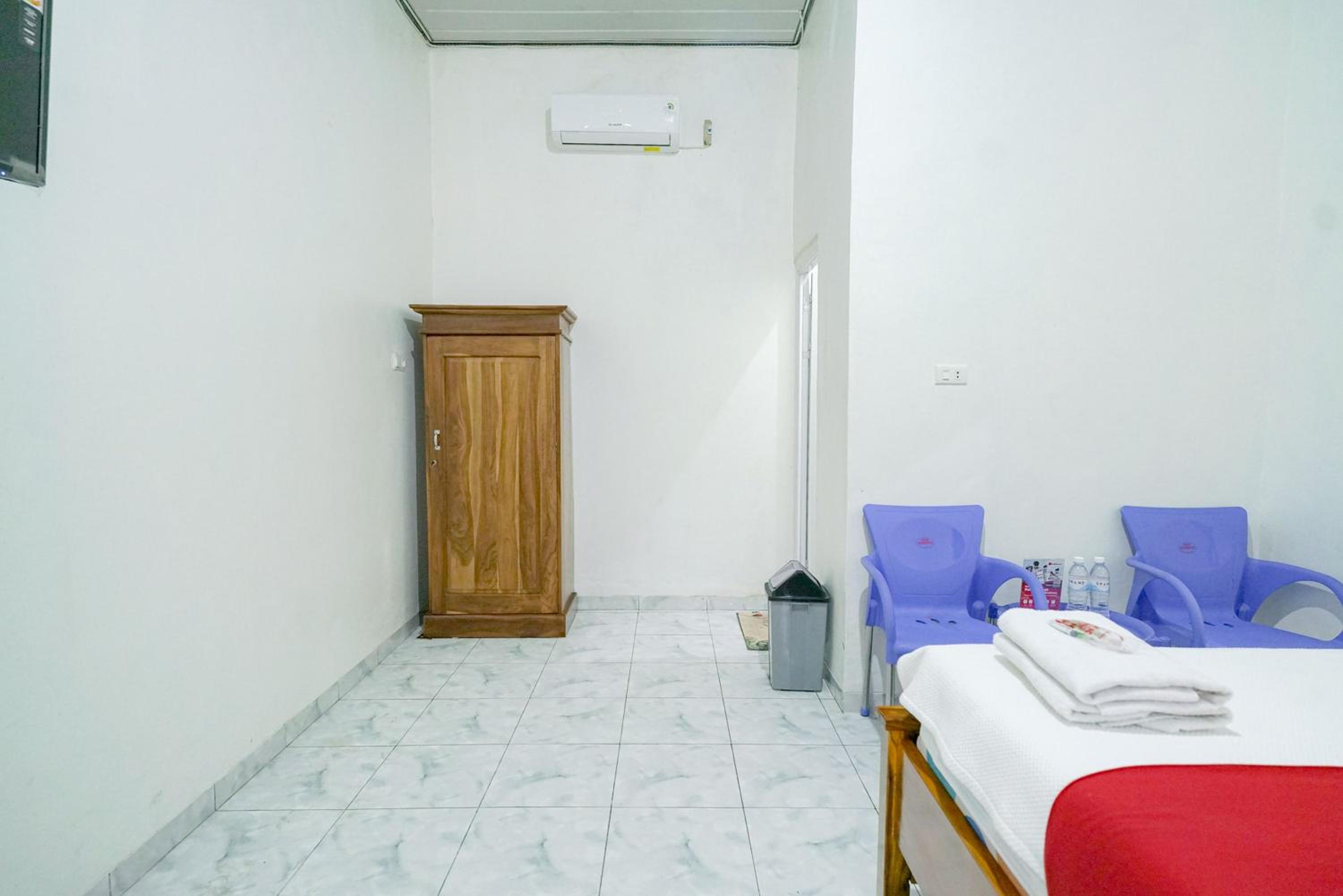 Standard Double Room - Photo 6