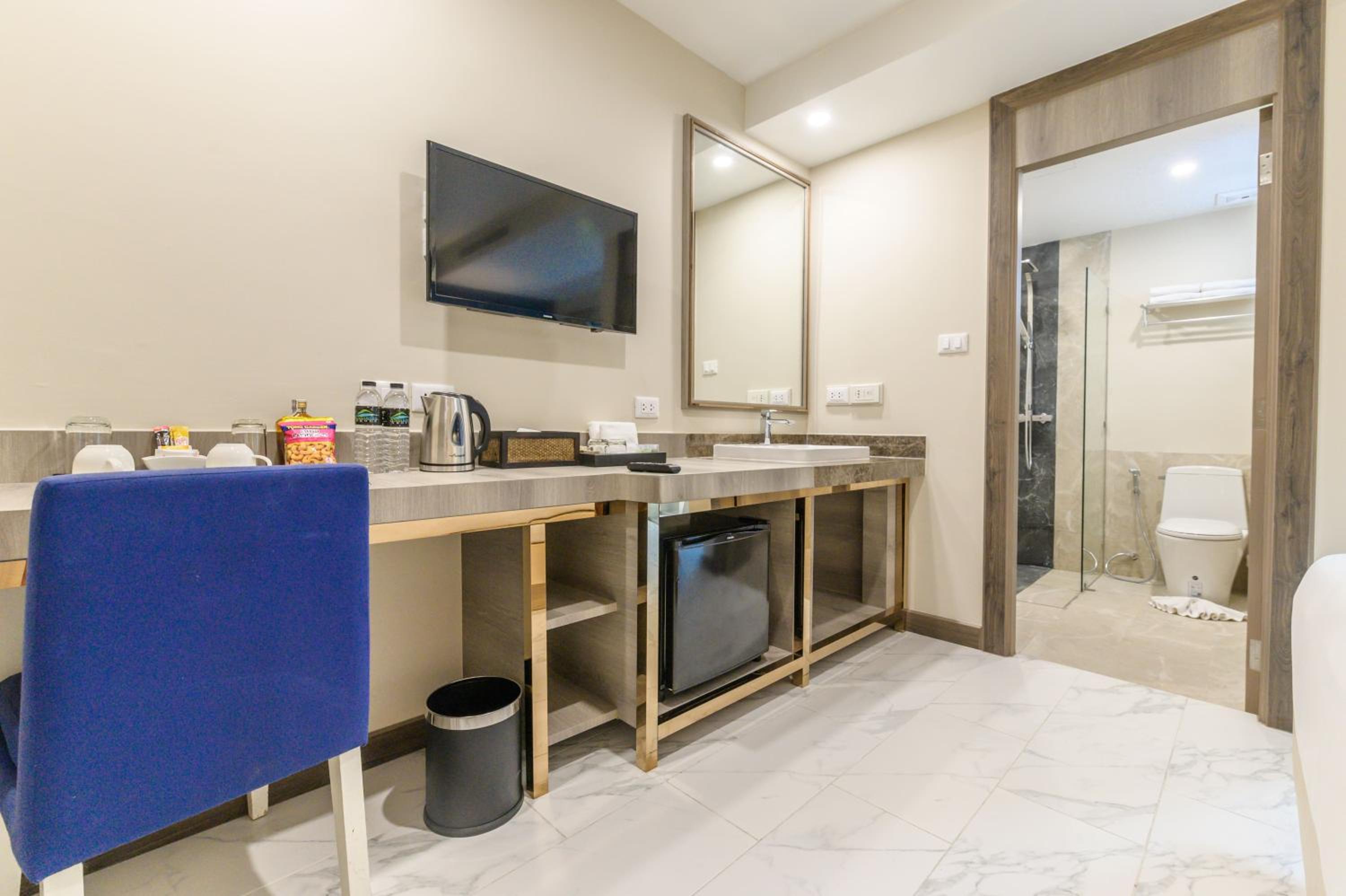 Superior Double Or Twin Room - Photo 3