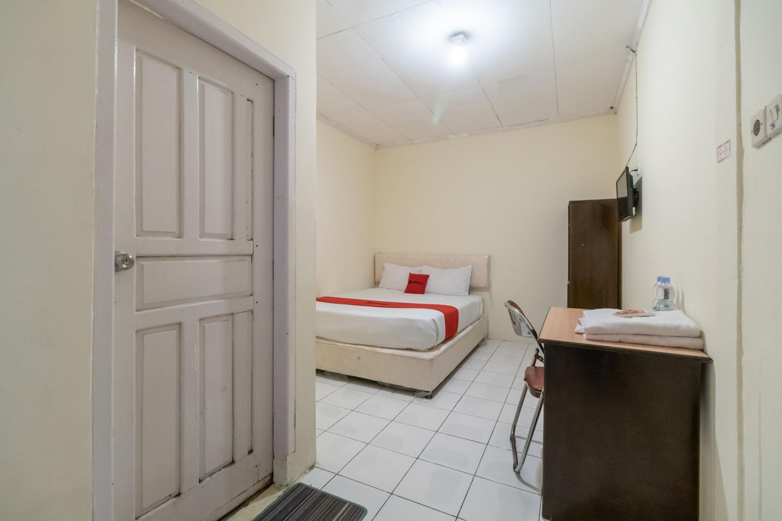 Standard Double Room photo 2