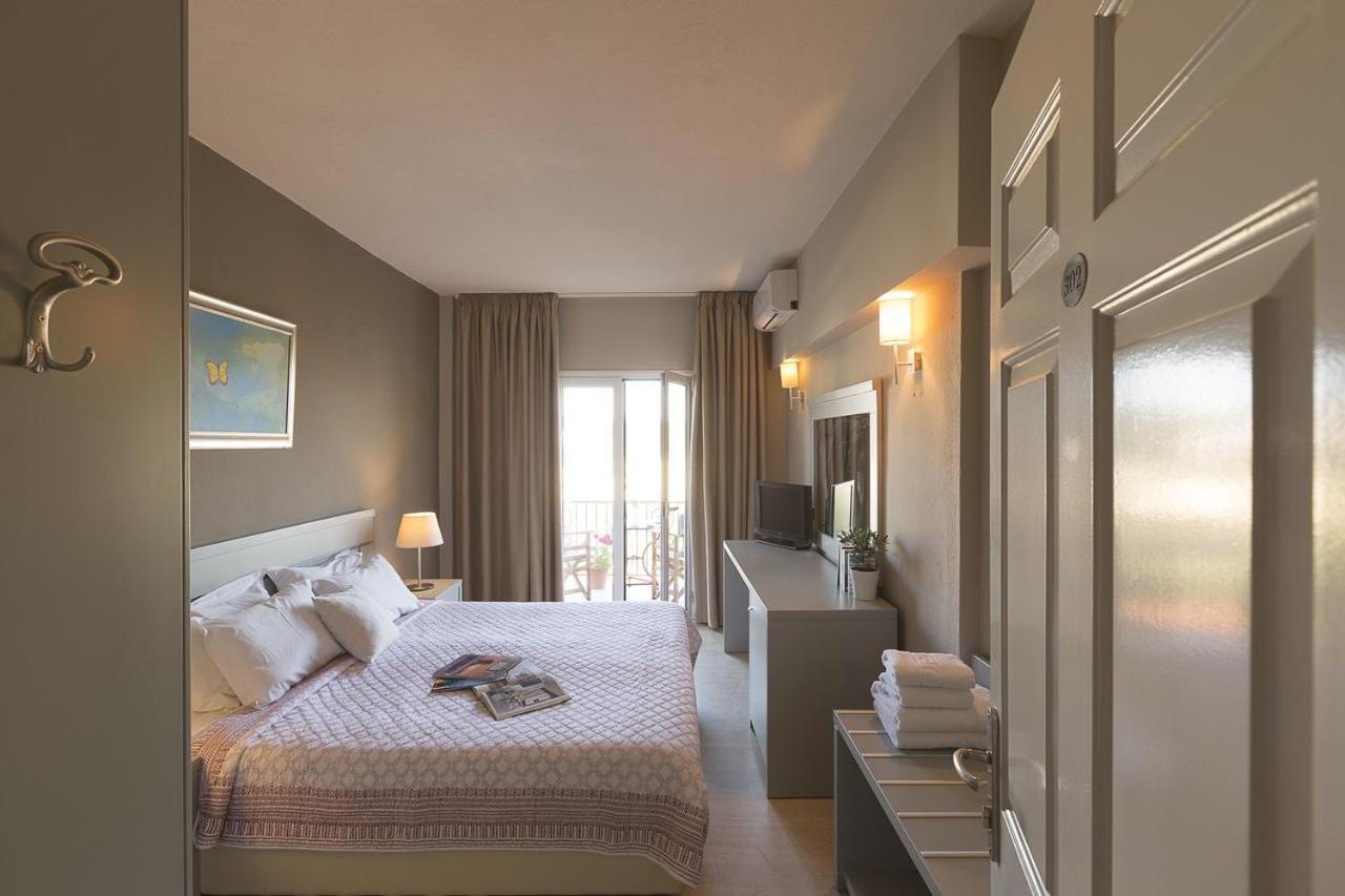 Superior Double Room with Sea View photo 3