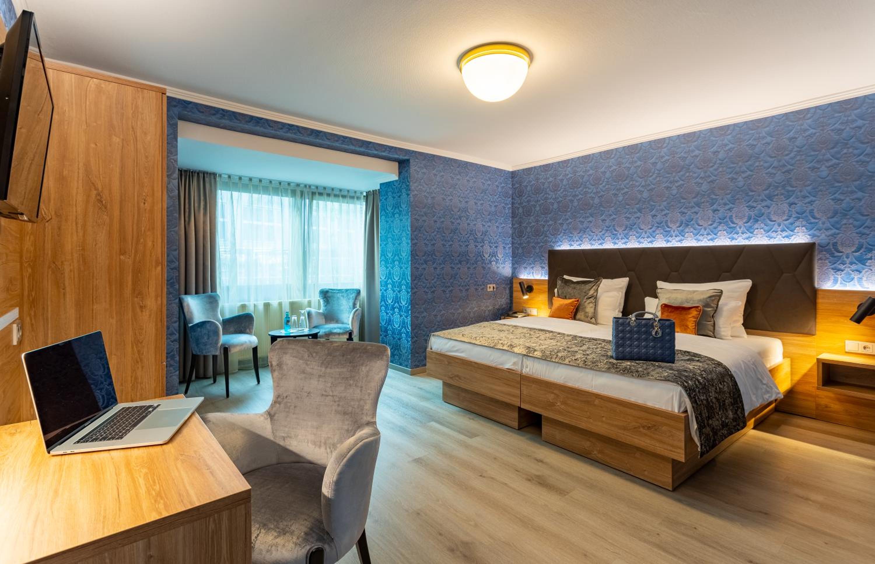 Business Single Room