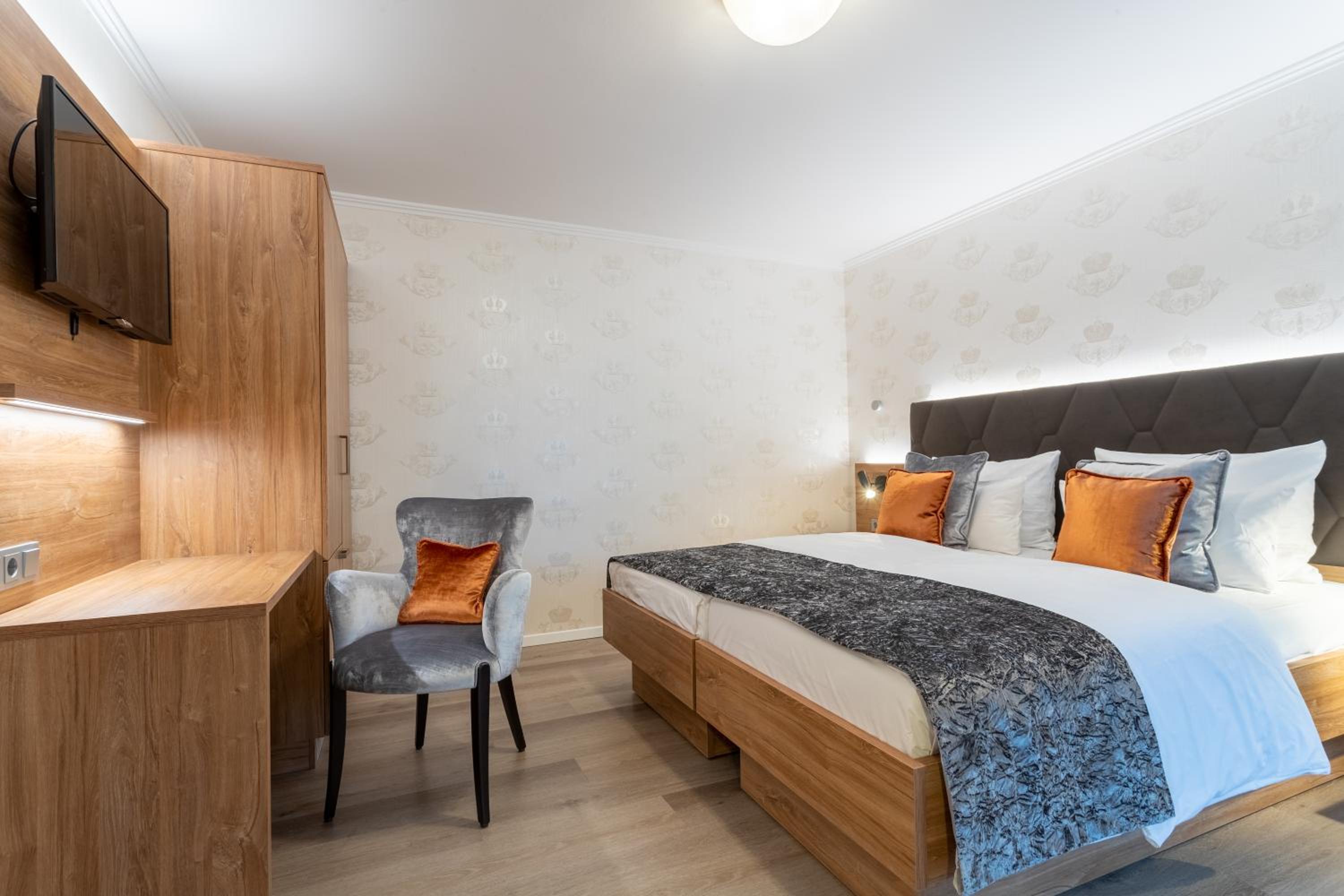 Business Single Room