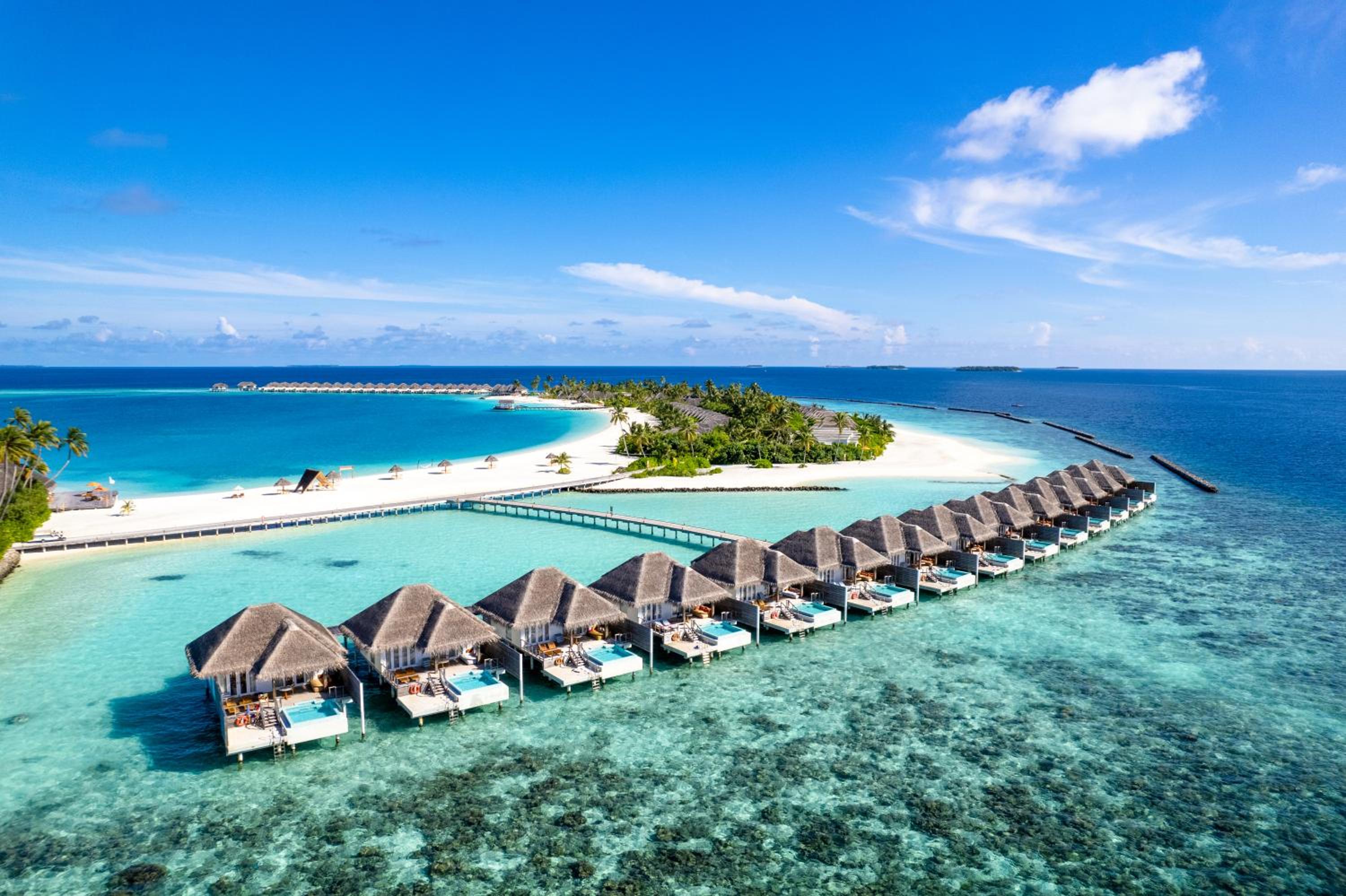 Dolphin Ocean Villa with Private Pool (Free seaplane for 2 pax with min 7-night stay - All Inclusive Meal Plan only) - Photo 3