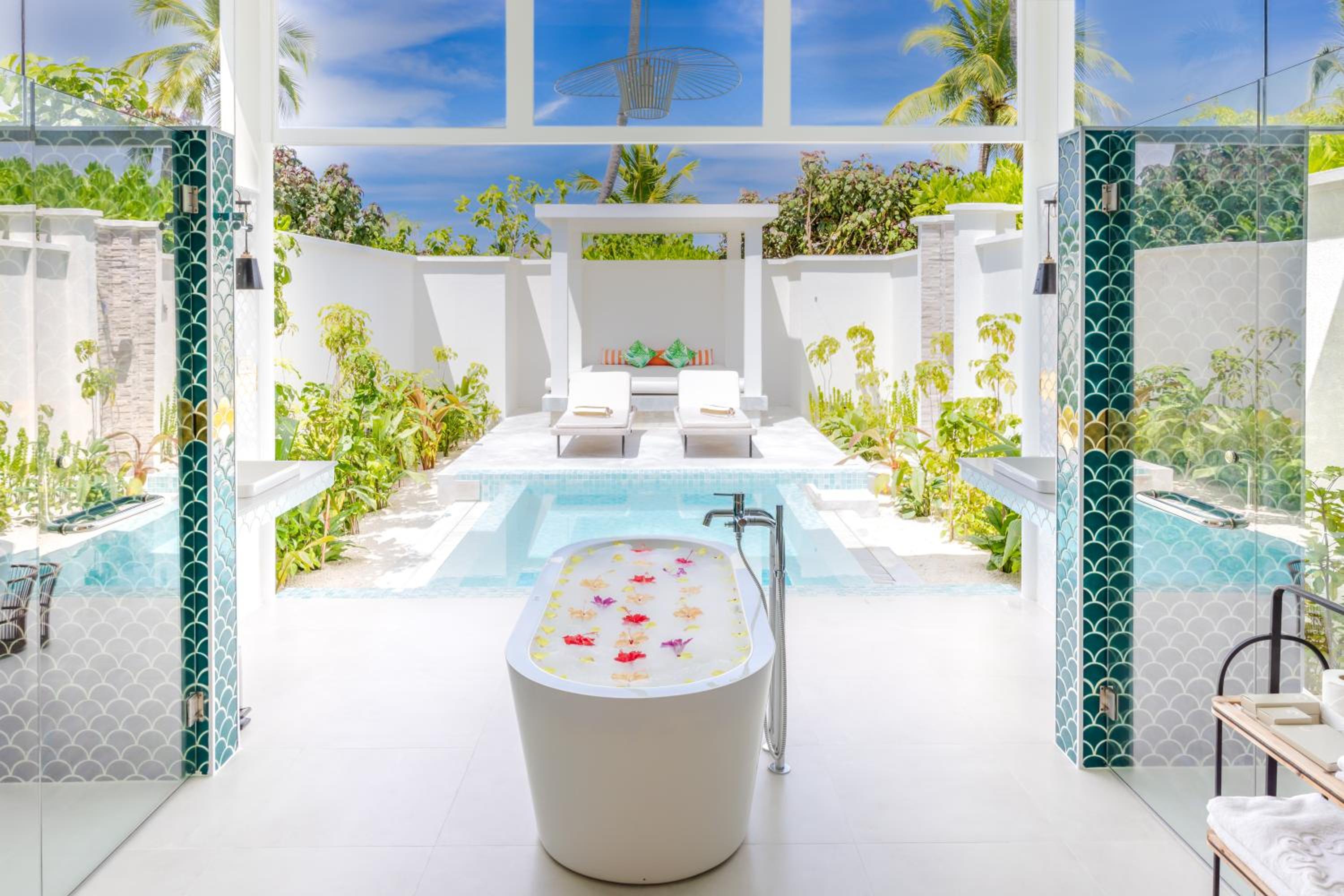 Grand Beach Villa with Private Pool (Free seaplane for 2 pax with min 7-night stay - All Inclusive Meal Plan only) - Photo 10