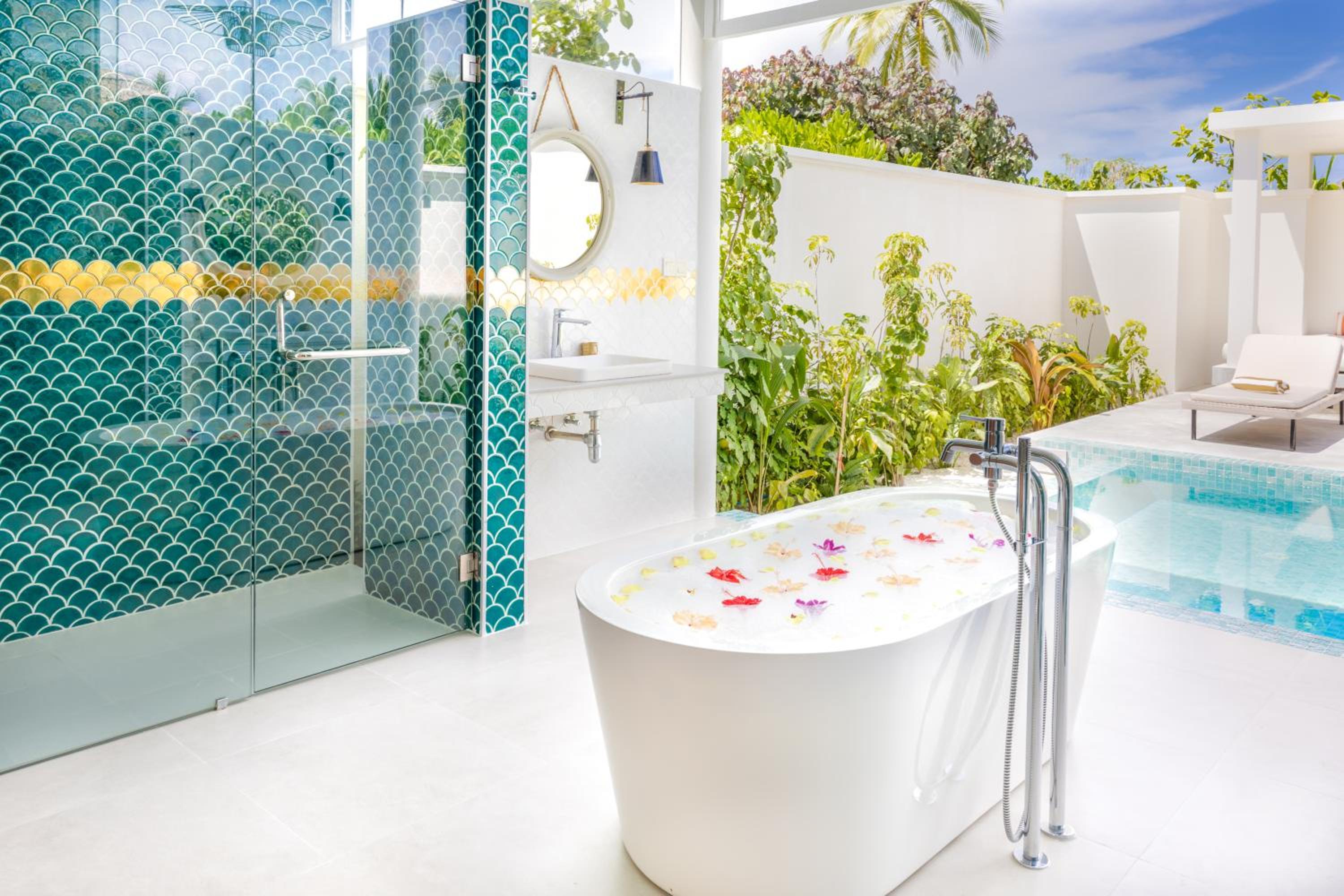 Grand Beach Villa with Private Pool (Free seaplane for 2 pax with min 7-night stay - All Inclusive Meal Plan only) - Photo 11