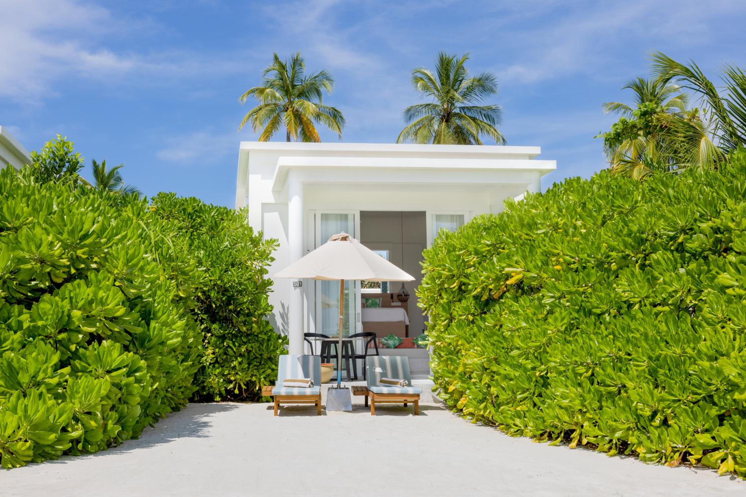 Grand Beach Villa with Private Pool (Free seaplane for 2 pax with min 7-night stay - All Inclusive Meal Plan only) - Photo 3