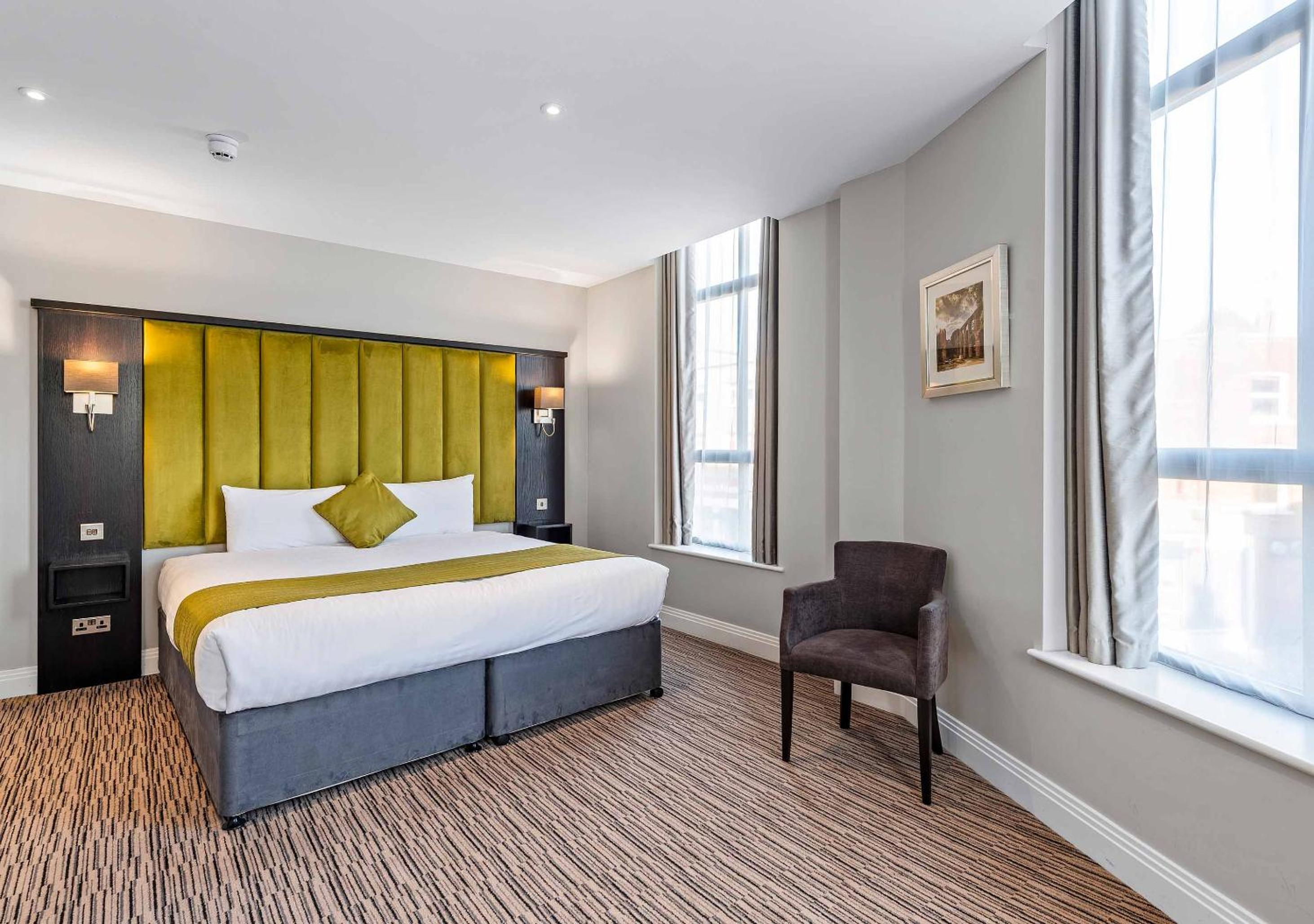 Standard Double Room - Photo 3