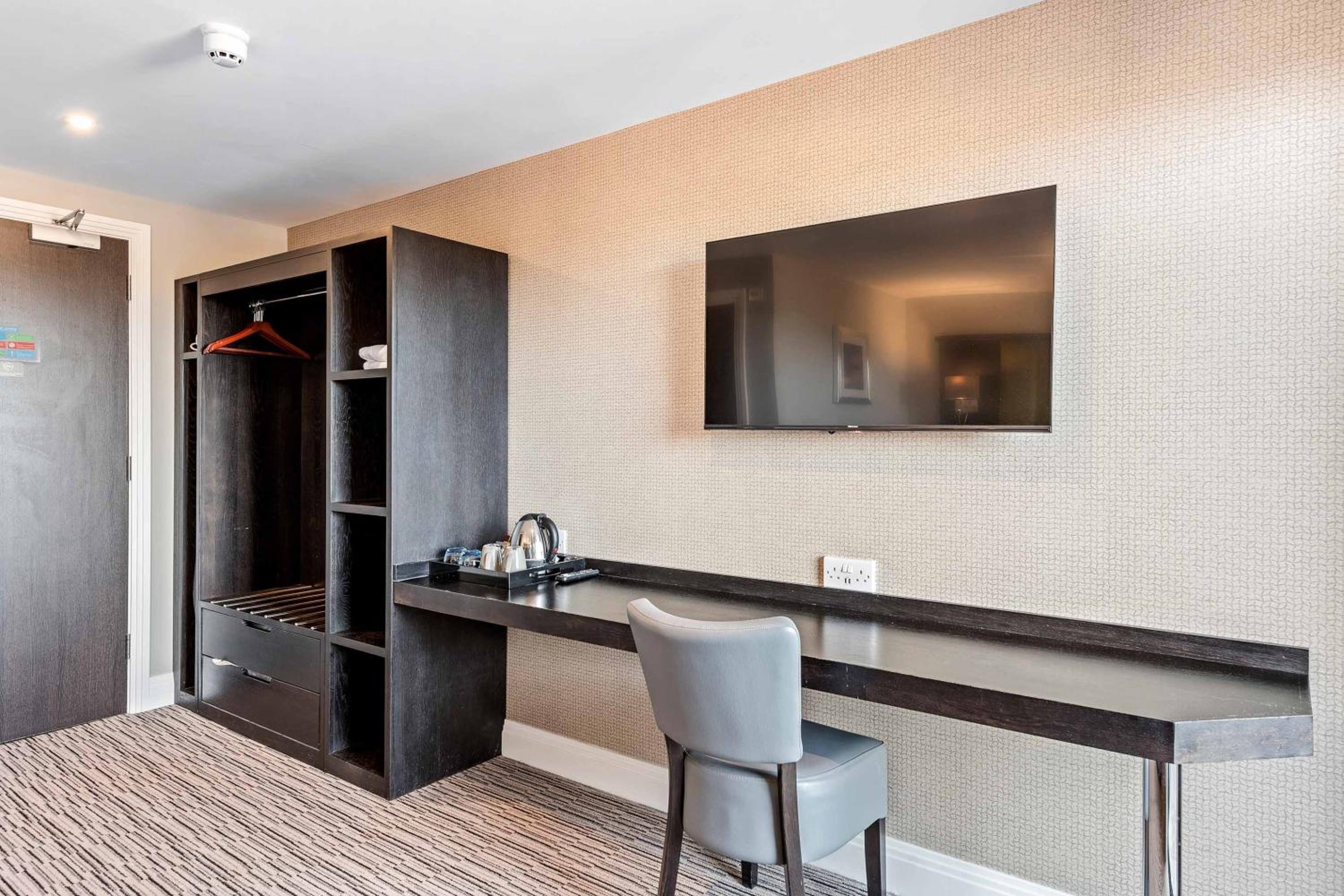 Standard Double Room - Photo 4