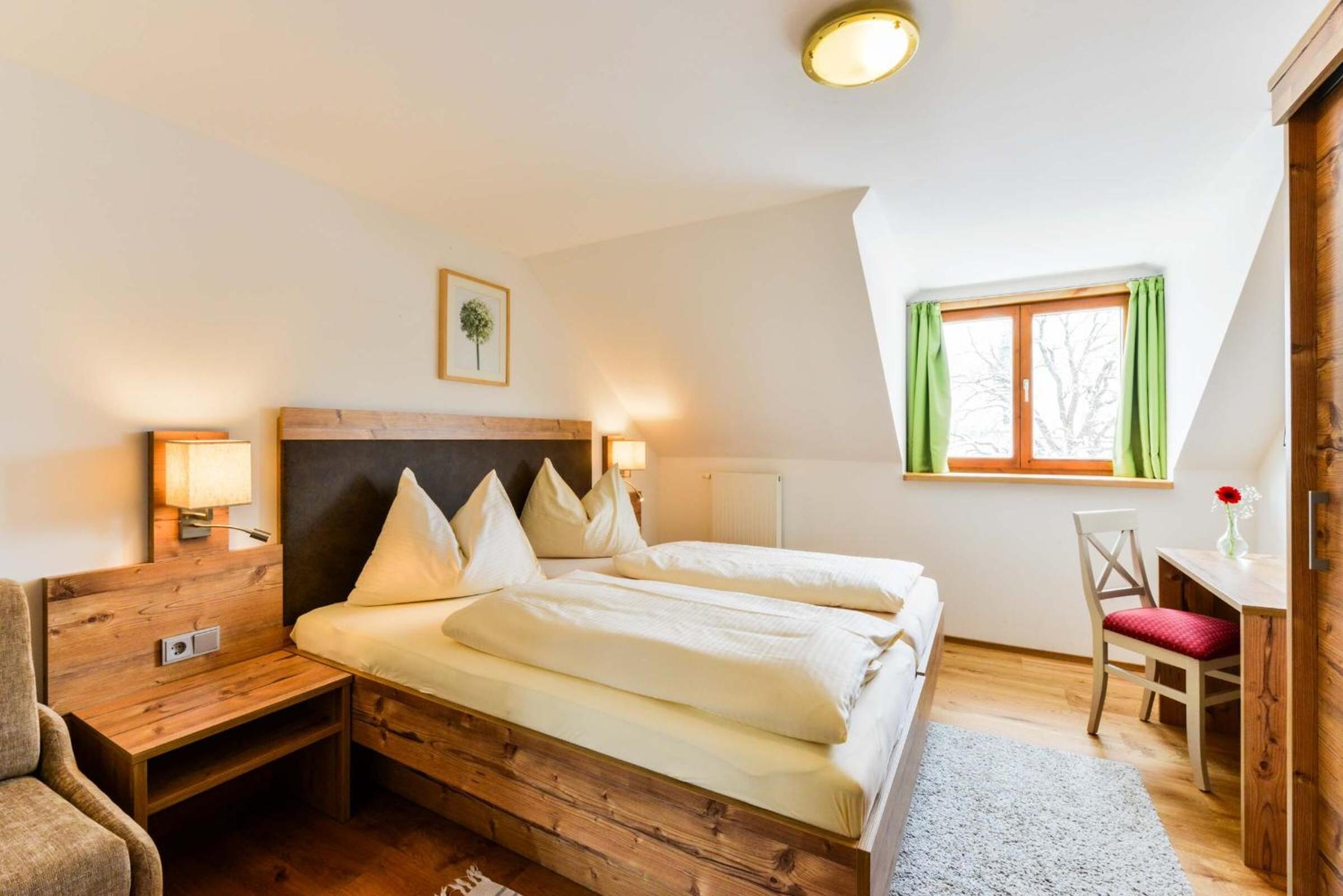 Double Room with Private Bathroom - Photo 1