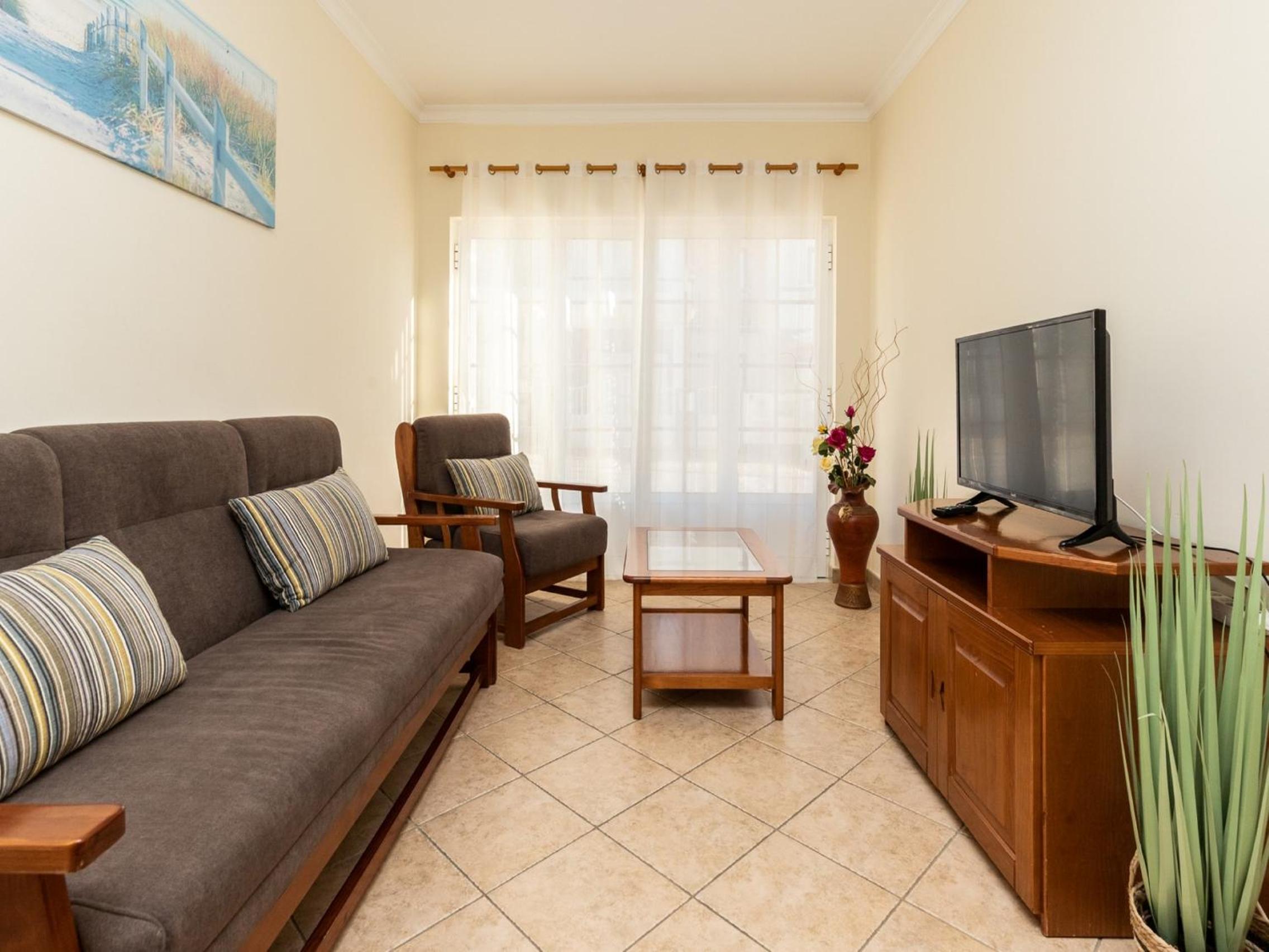 Three-Bedroom Villa photo 1