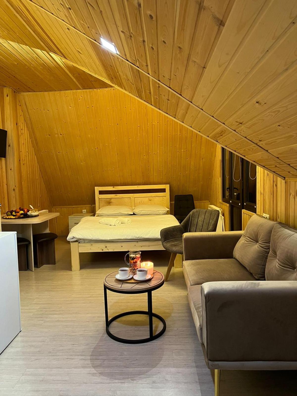 Deluxe Double Room with Extra Bed