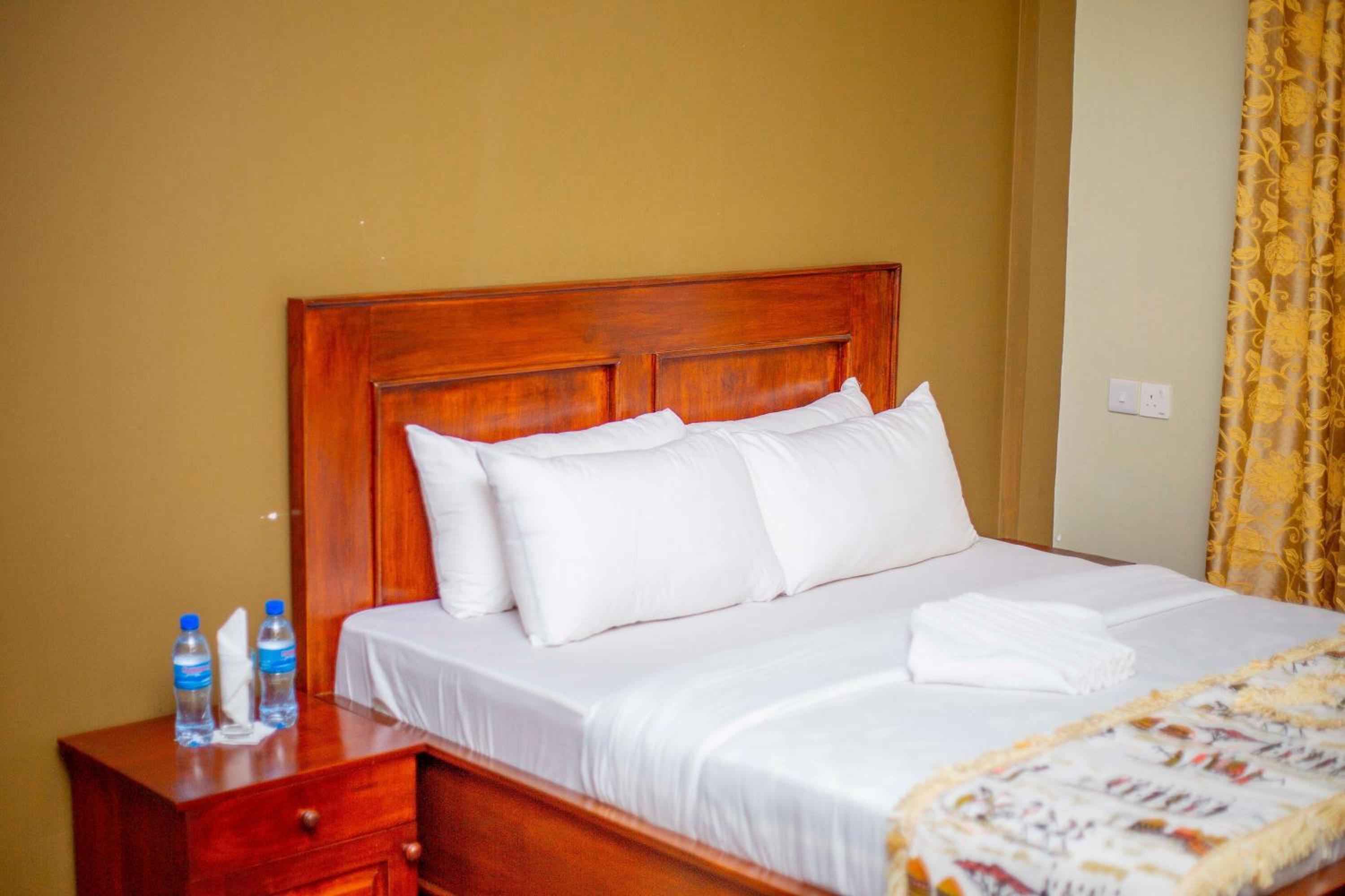 Deluxe Queen Room photo 2