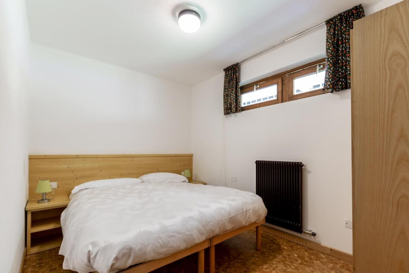 Two-Bedroom Apartment photo 2