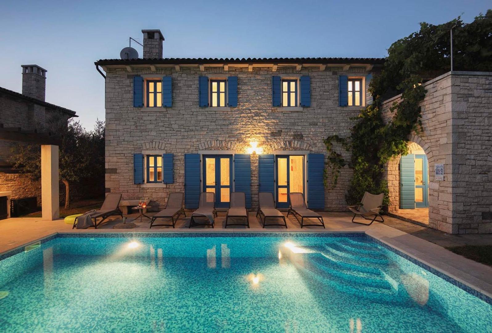 Villa with Private Pool photo 2