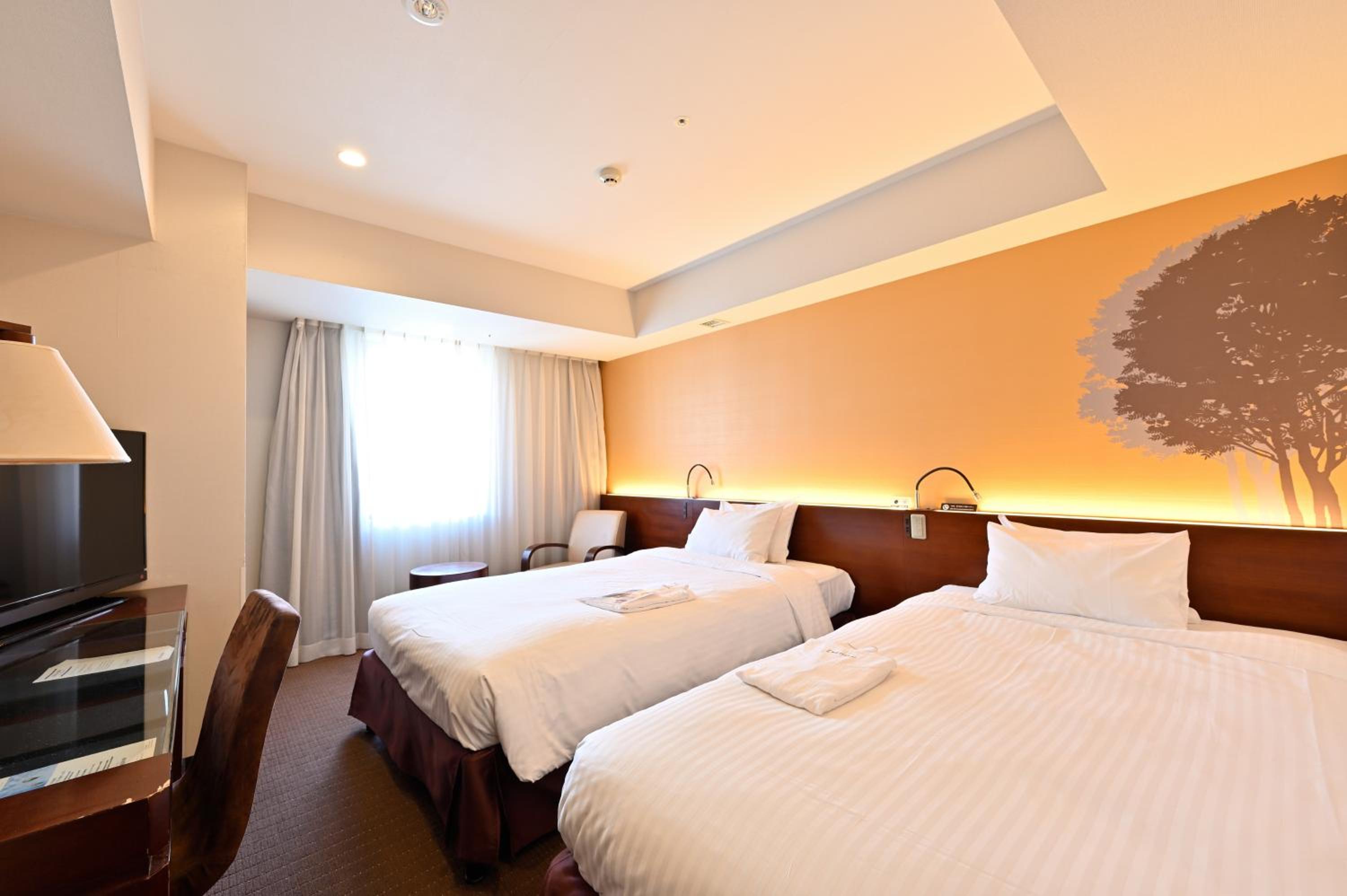 Standard Twin Room - Non-Smoking - Photo 1