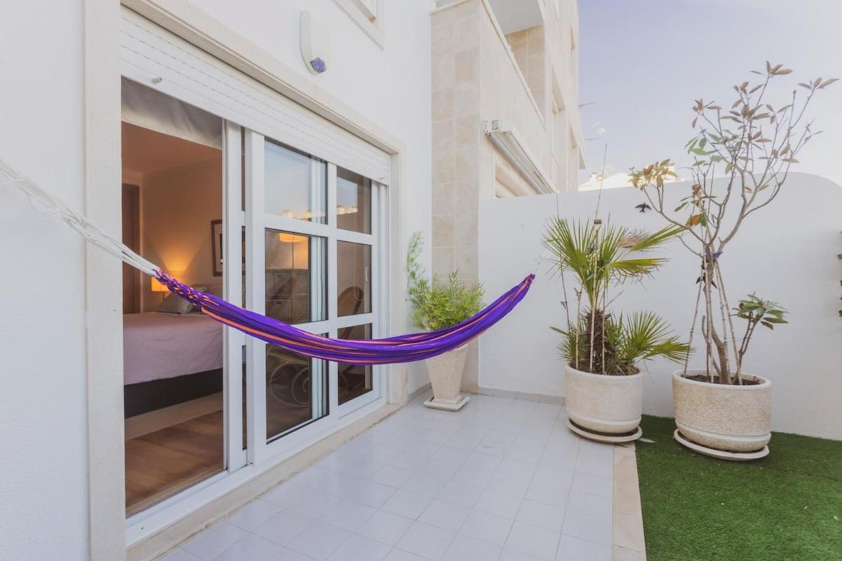 Two-Bedroom Apartment with Terrace photo 2