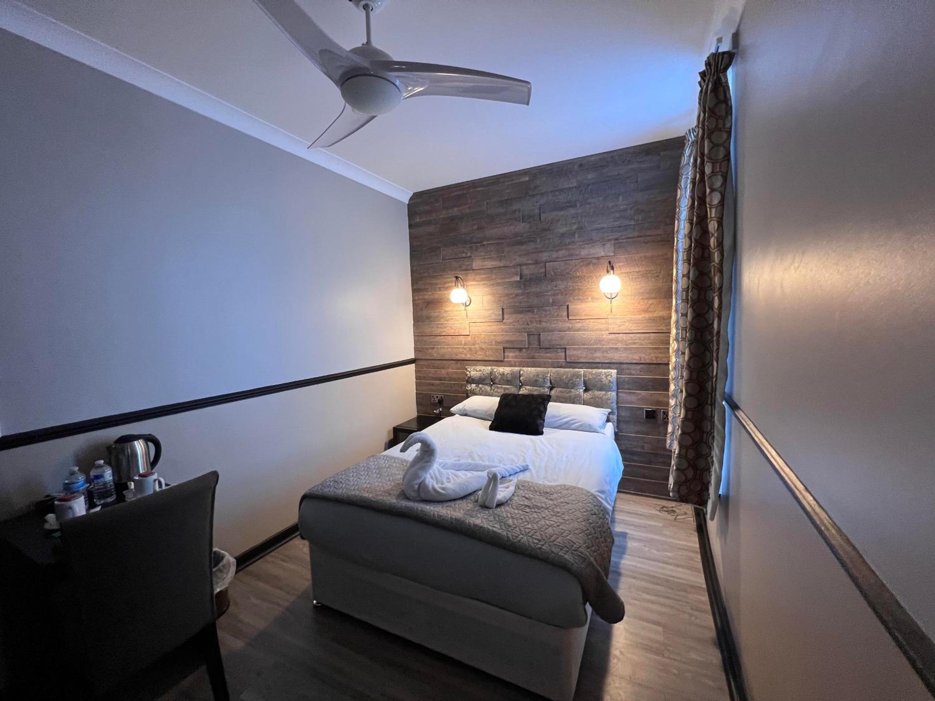 Deluxe Double Room photo 3