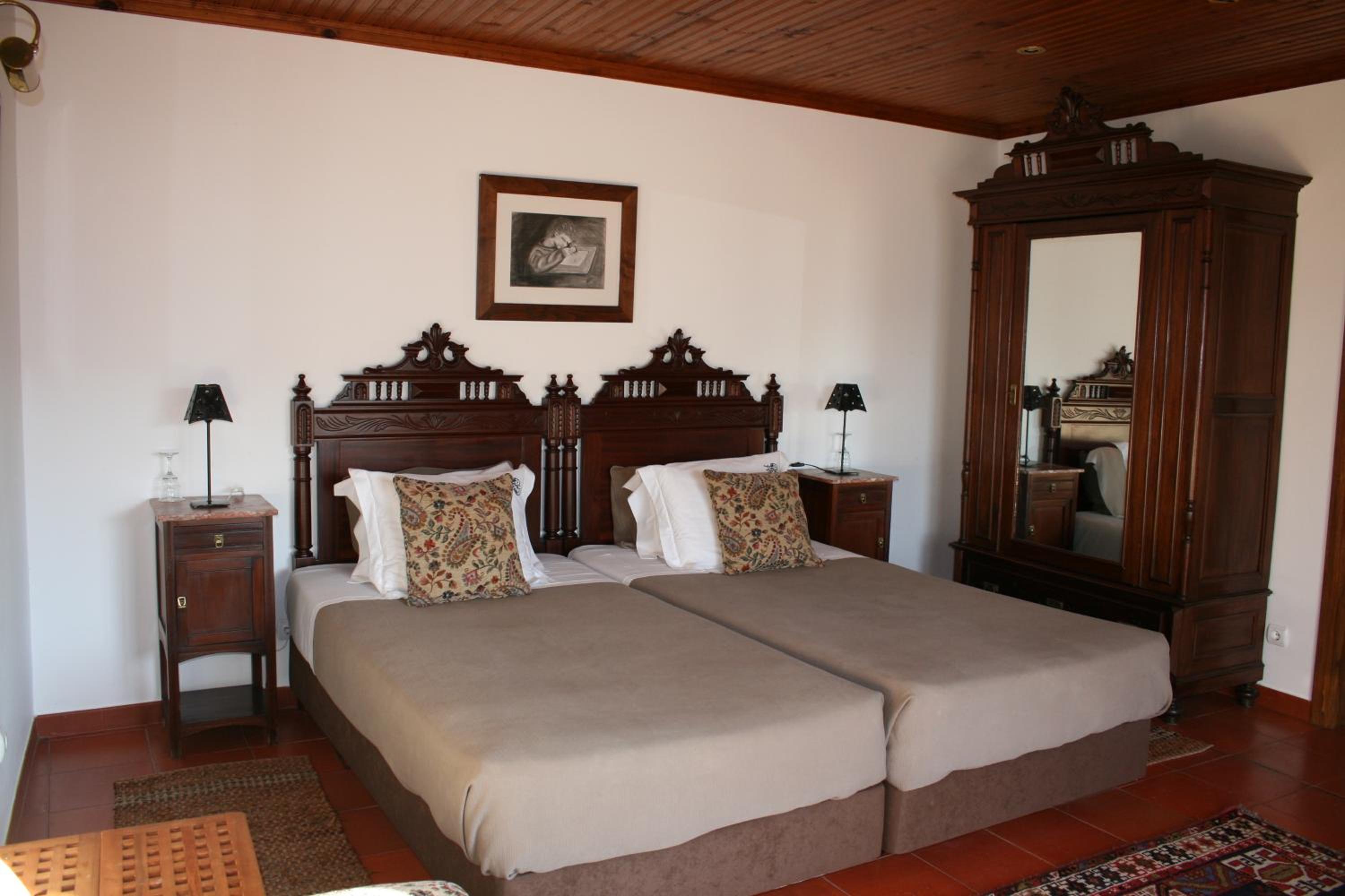 Standard Twin Room with River View photo 3