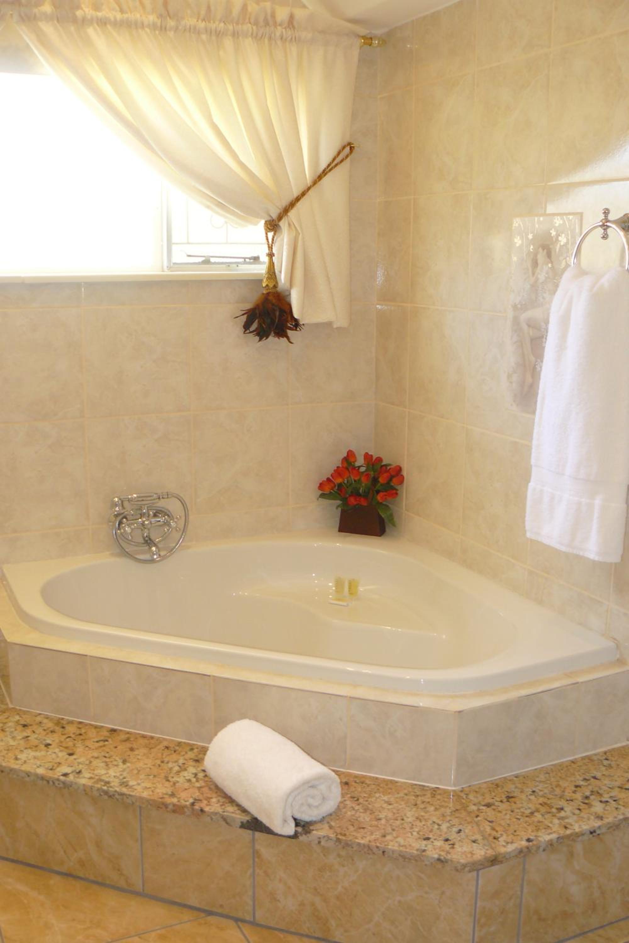 Deluxe Double or Twin Room photo 2