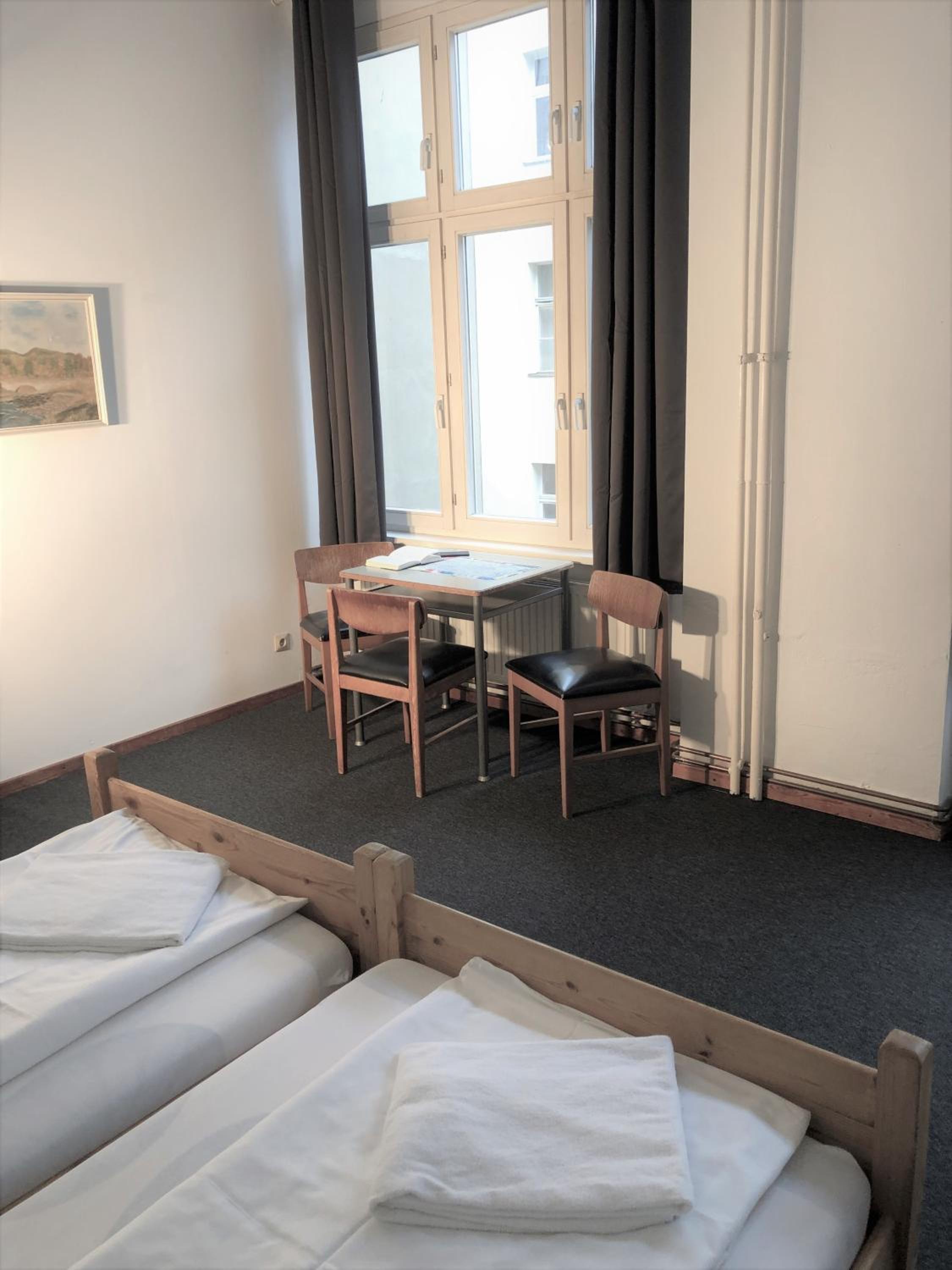 Triple Room with Shared Bathroom photo 2