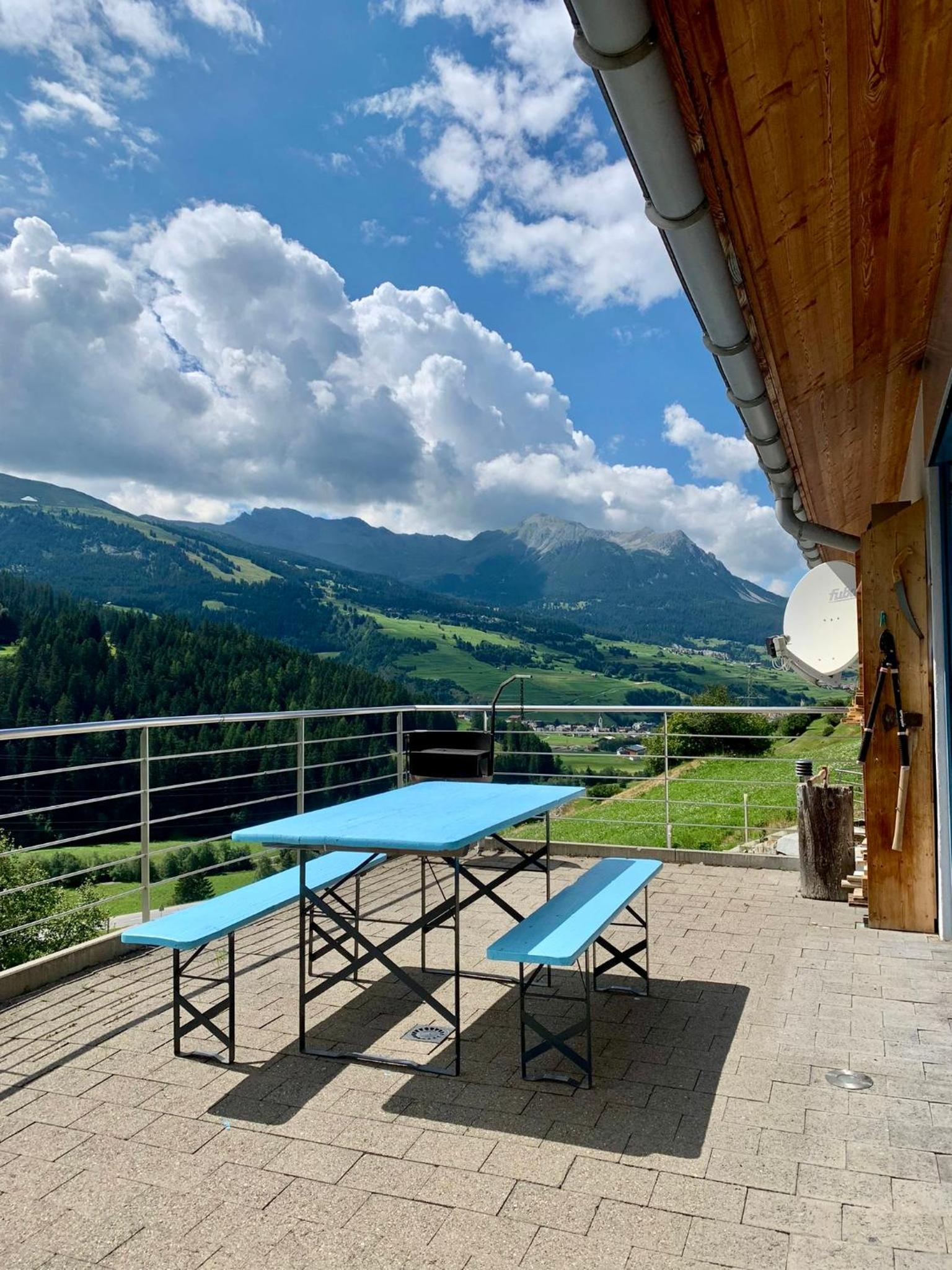 Villa photo 3