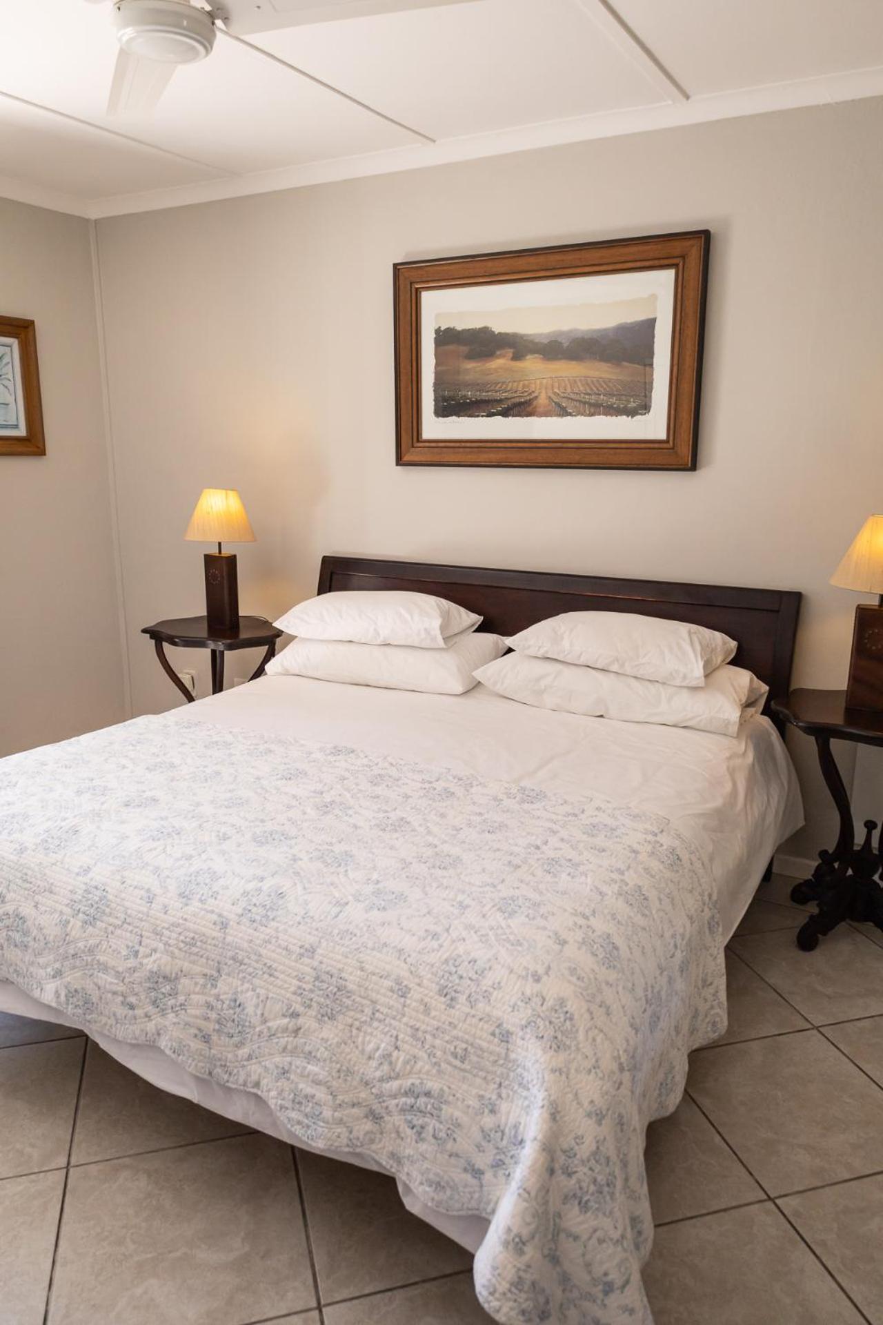 Standard King Room - Photo 1