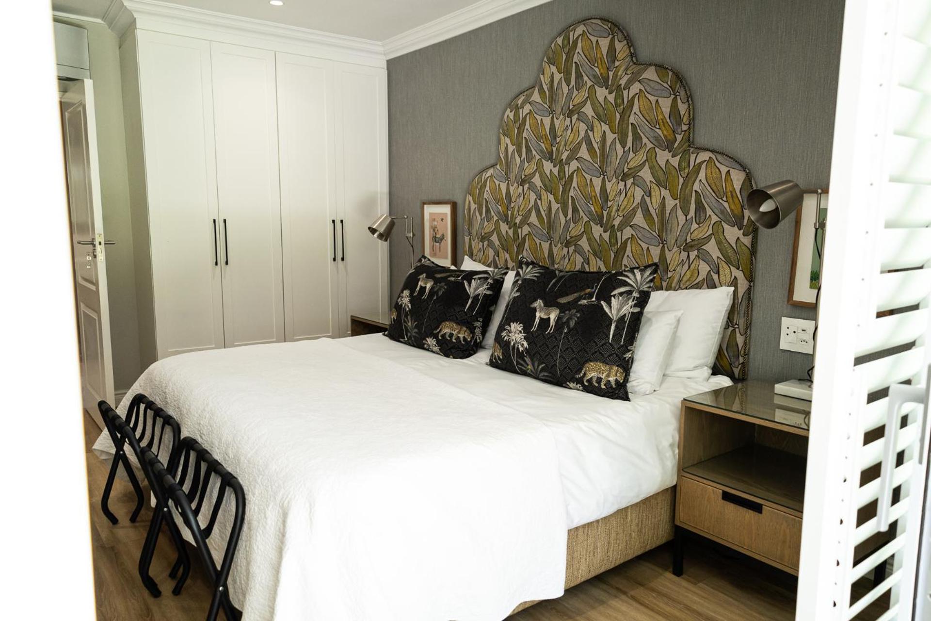 Deluxe King Room photo 1