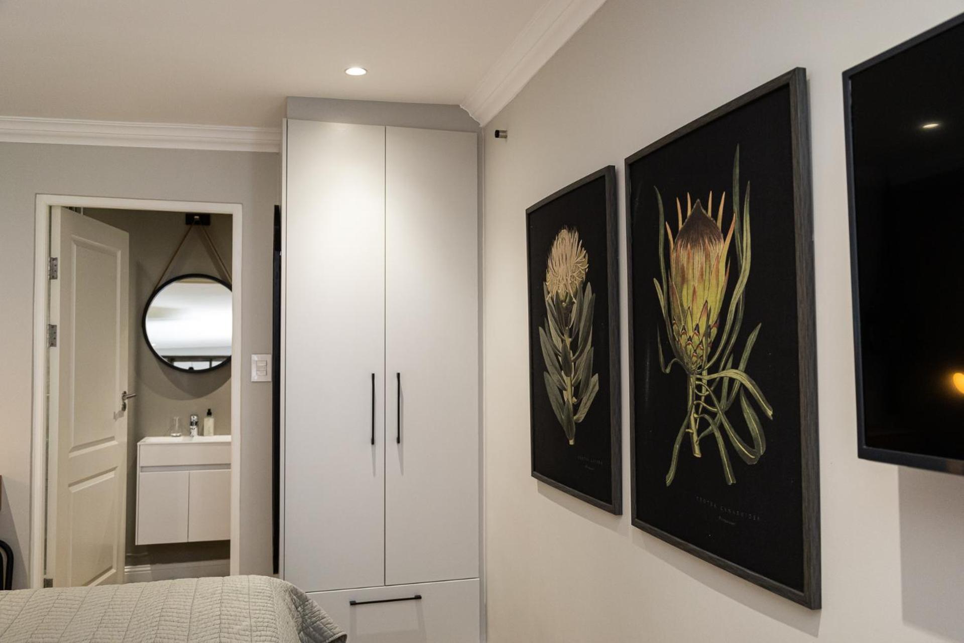 Deluxe Queen Room - Photo 2