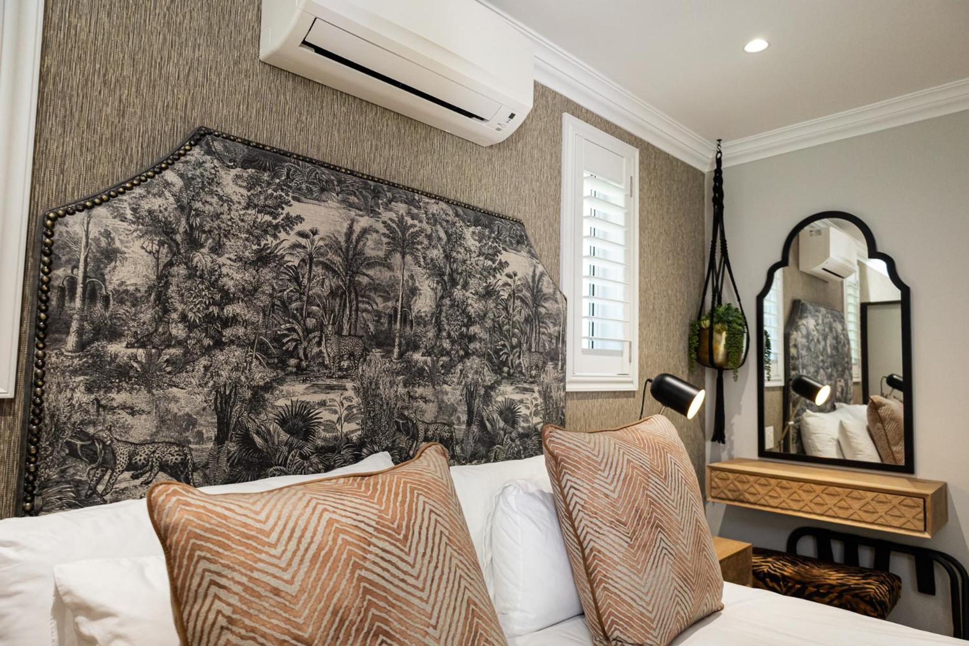 Deluxe Queen Room - Photo 3