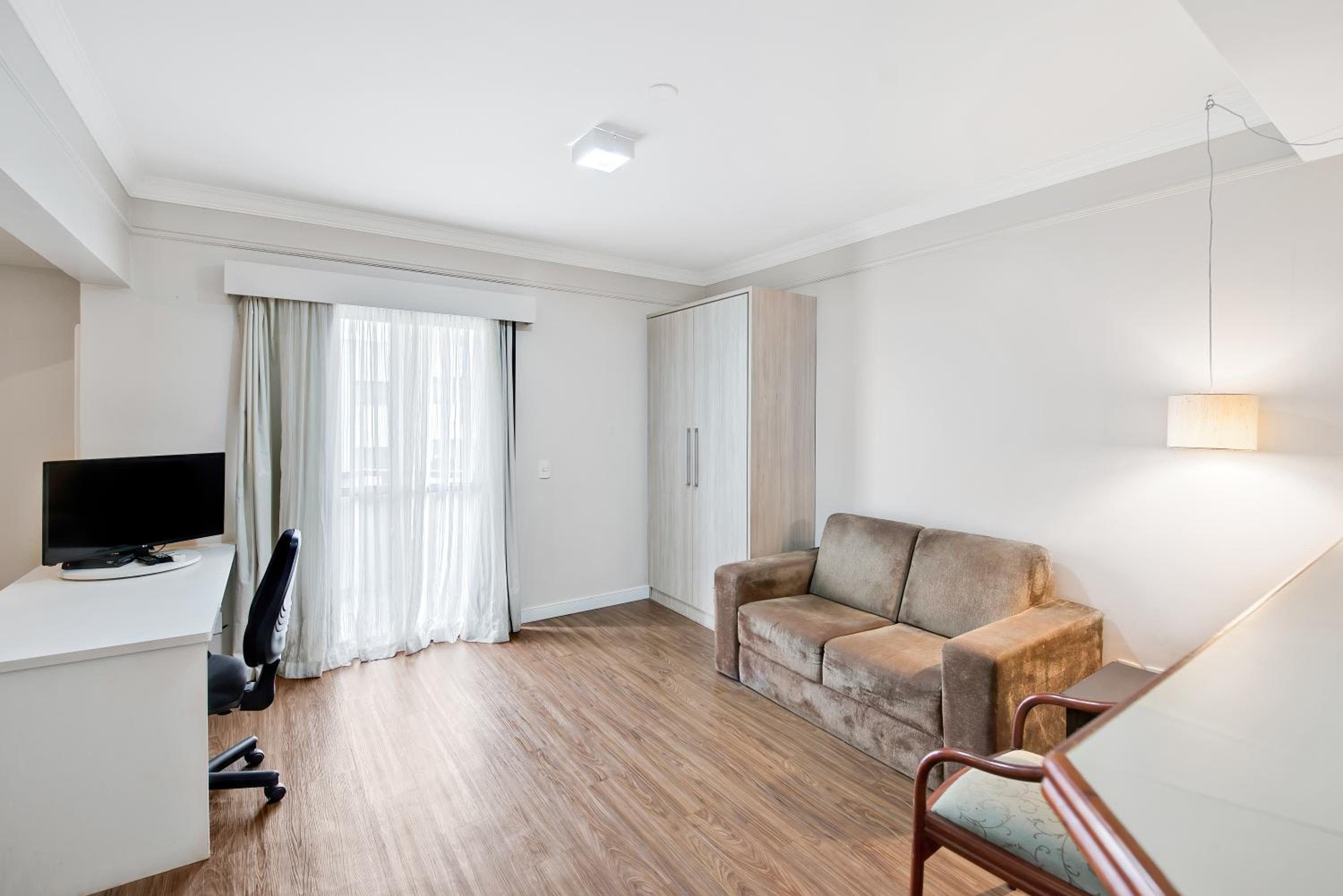 Junior Suite - Photo 2
