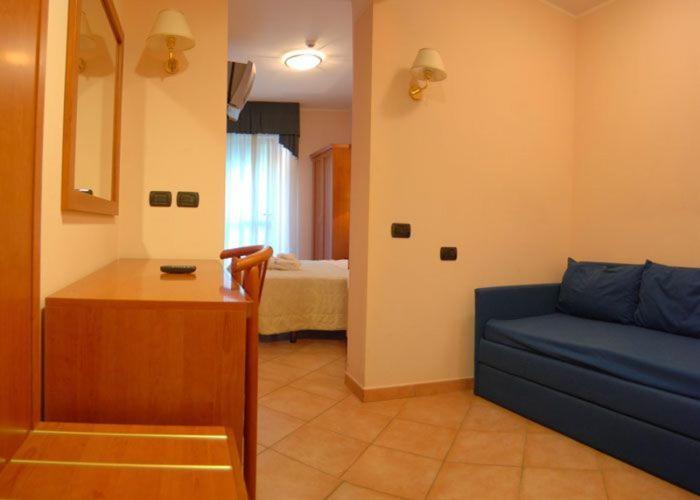 Triple Room With Balcony photo 1