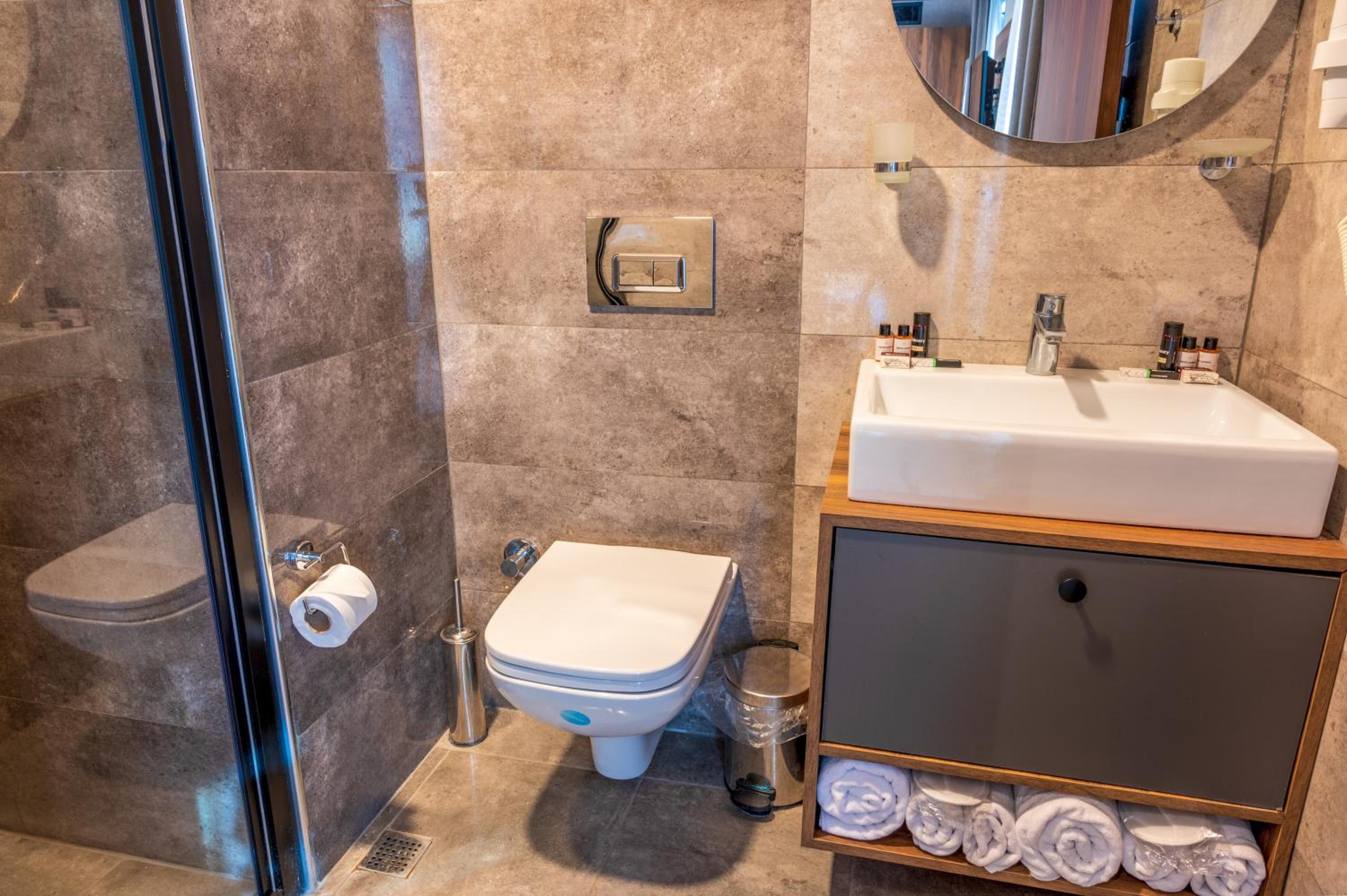 Deluxe Triple Room photo 2
