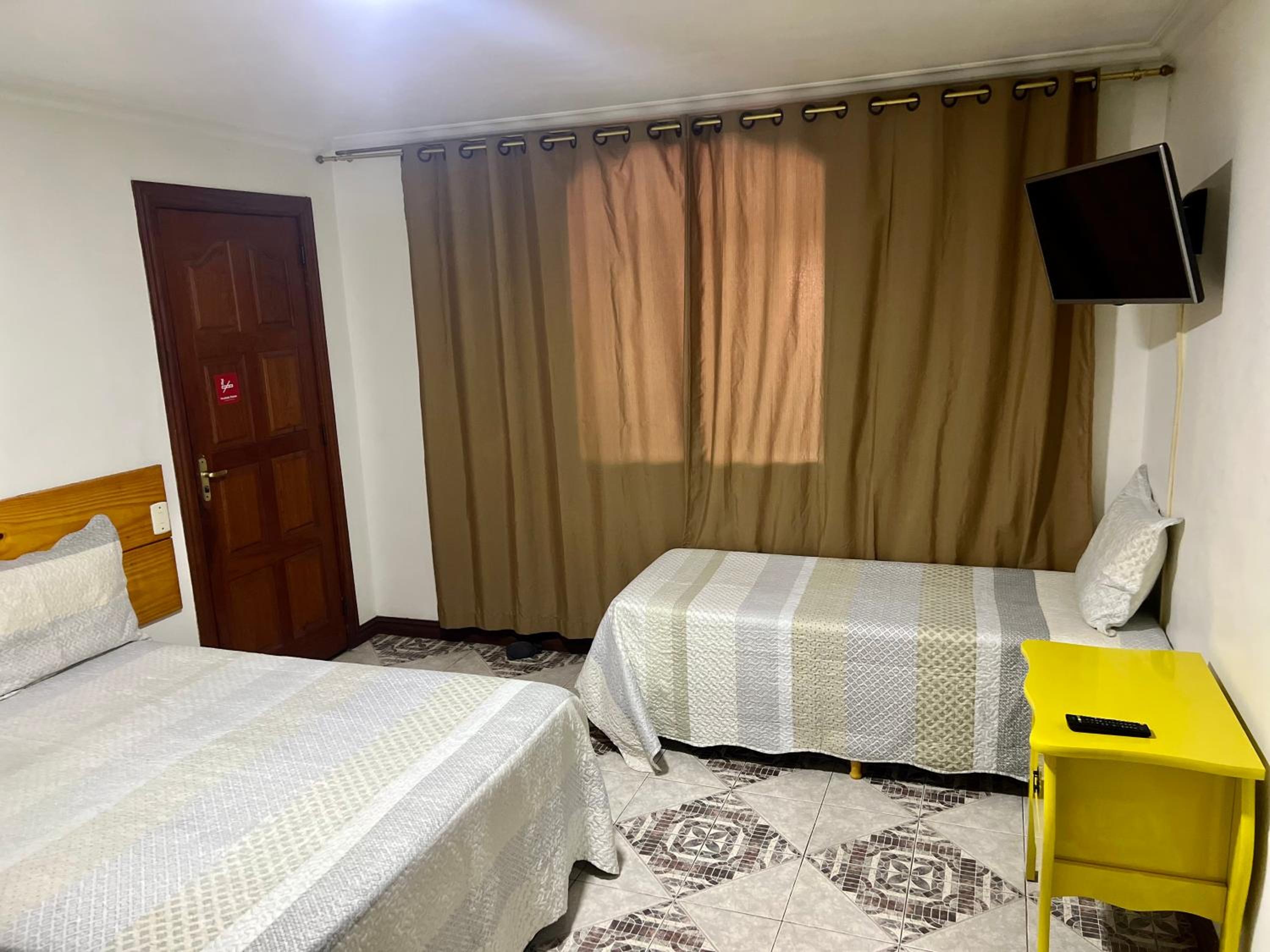 Quadruple Room - Photo 5