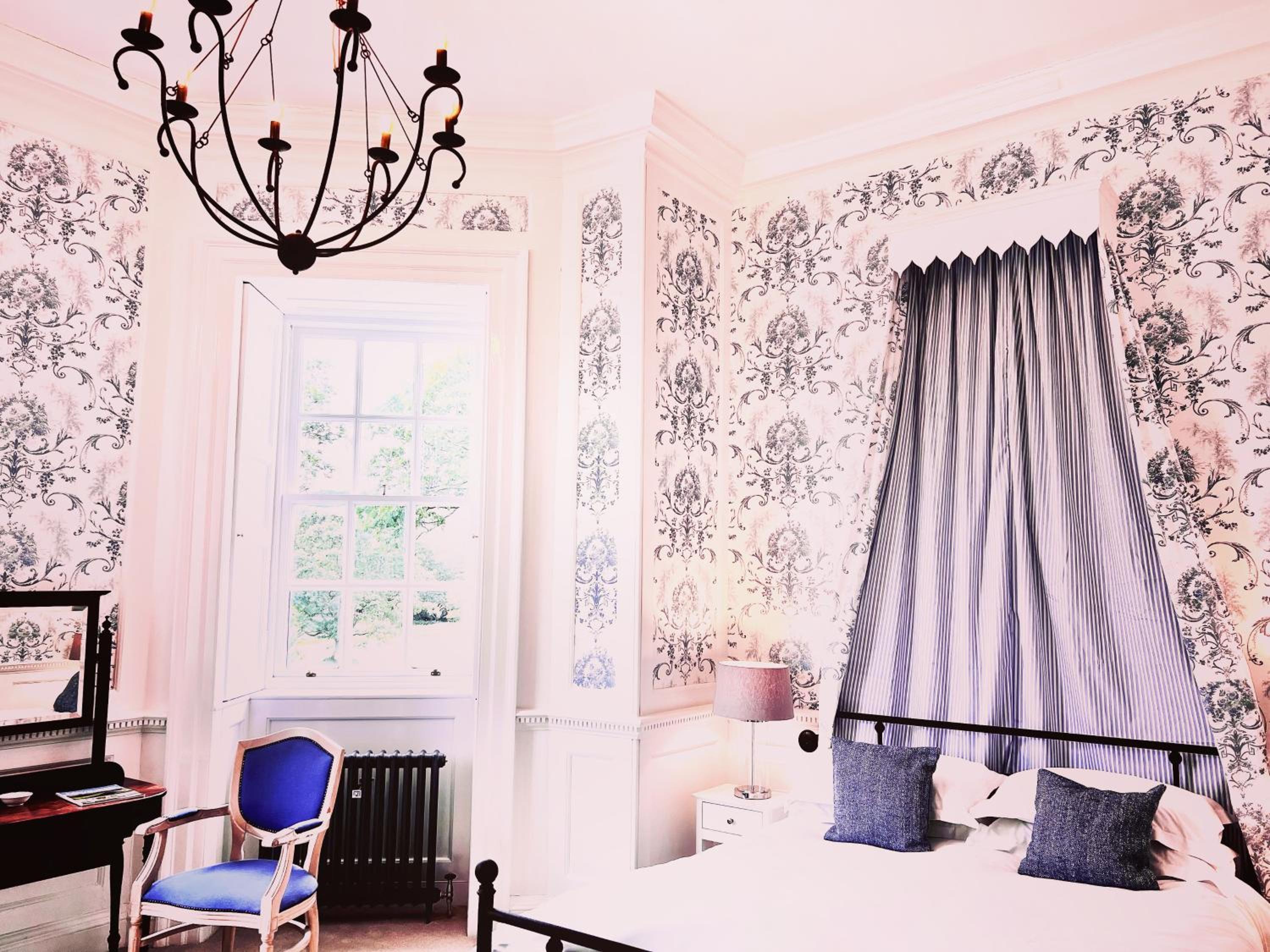 Superior Queen Room