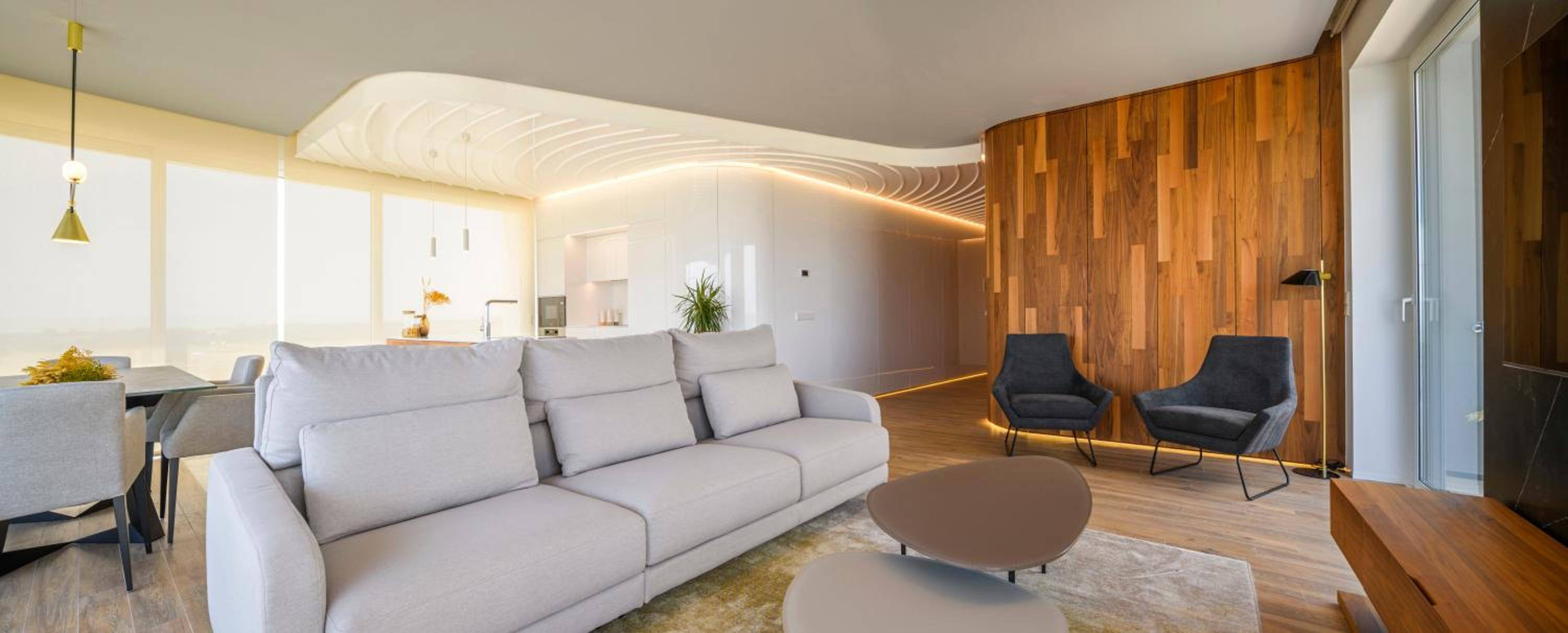 Apartamento de tres habitaciones - Ático