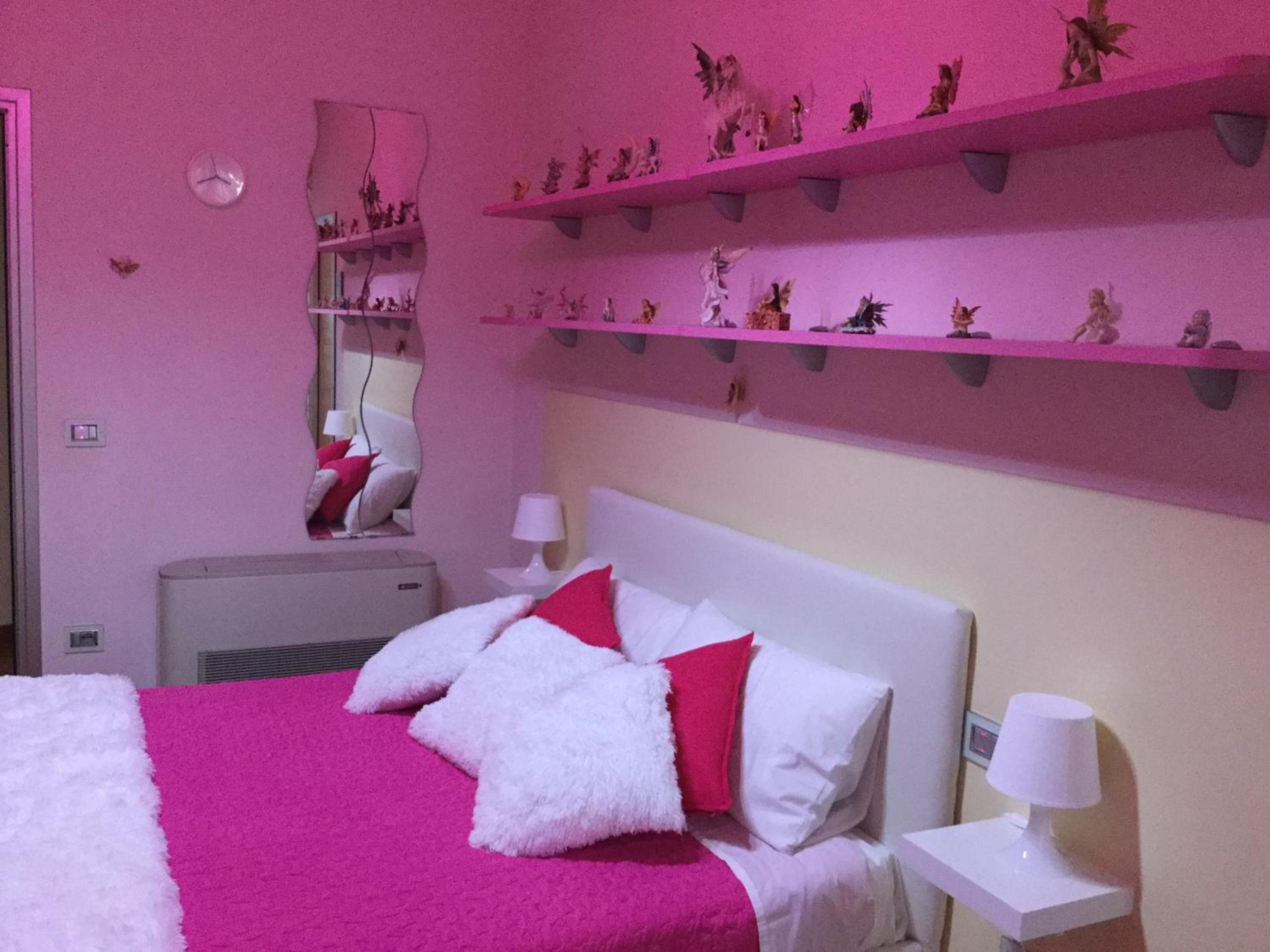 Double Room with Private Bathroom photo 2