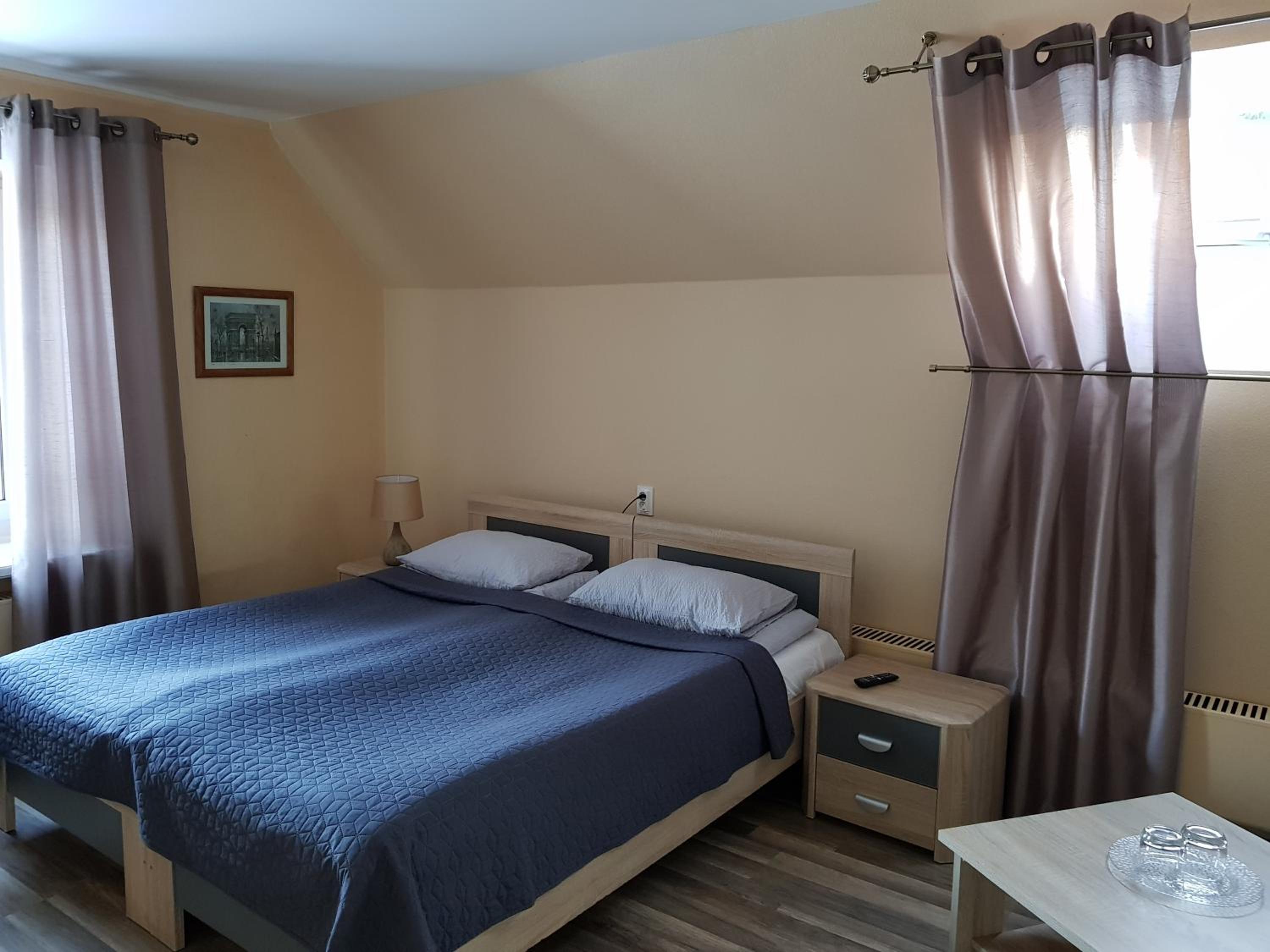 Triple Room with Shower - Photo 1