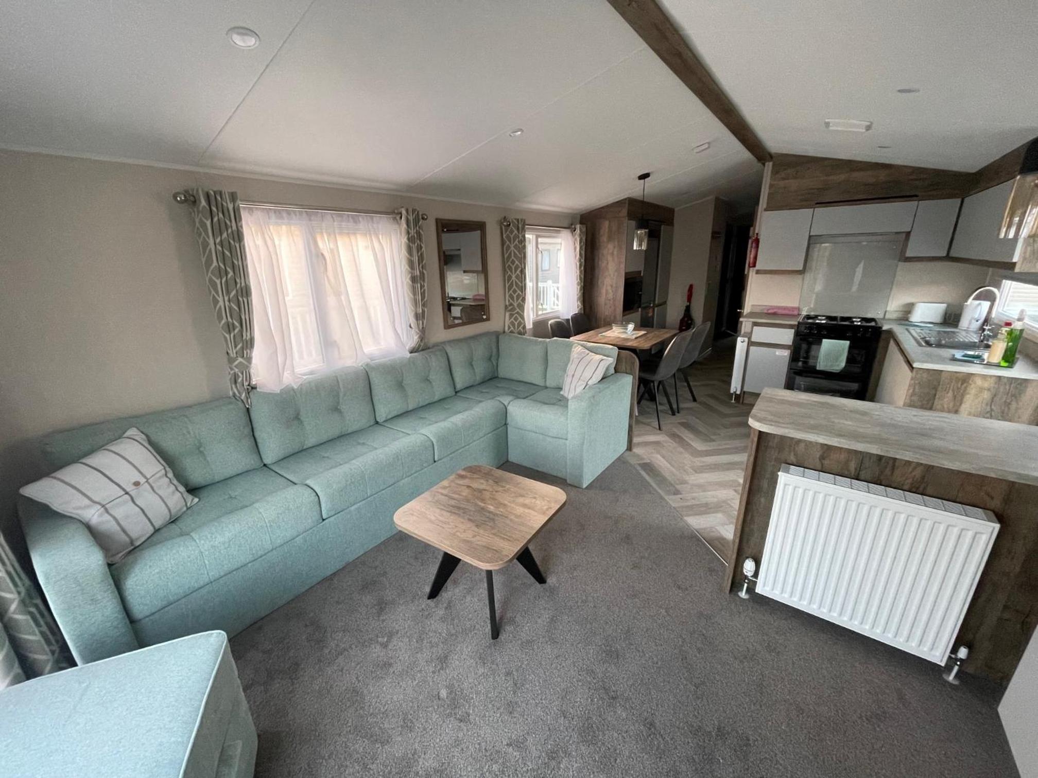 Caravan photo 1