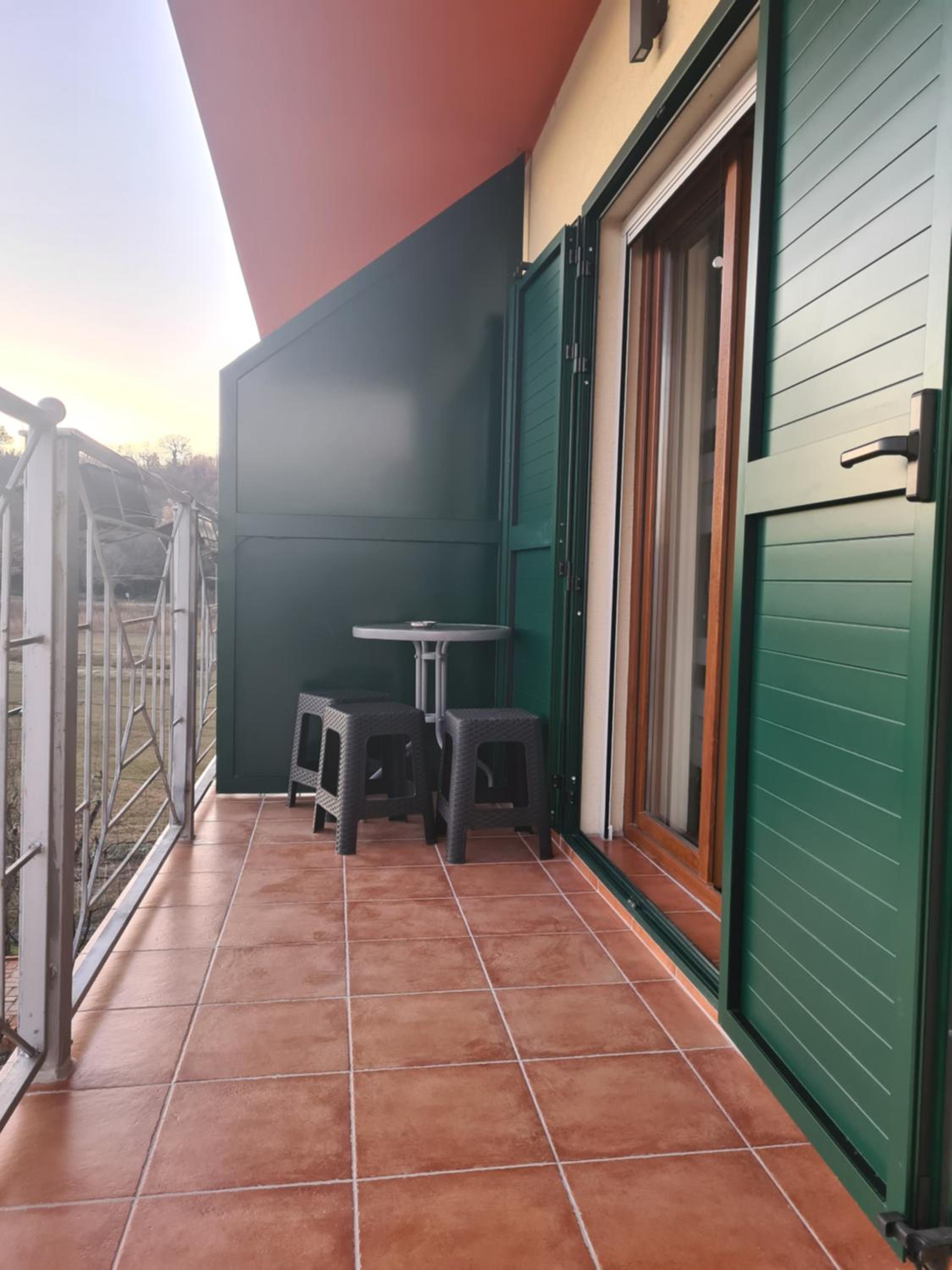 Triple Room with Private Bathroom - Photo 4