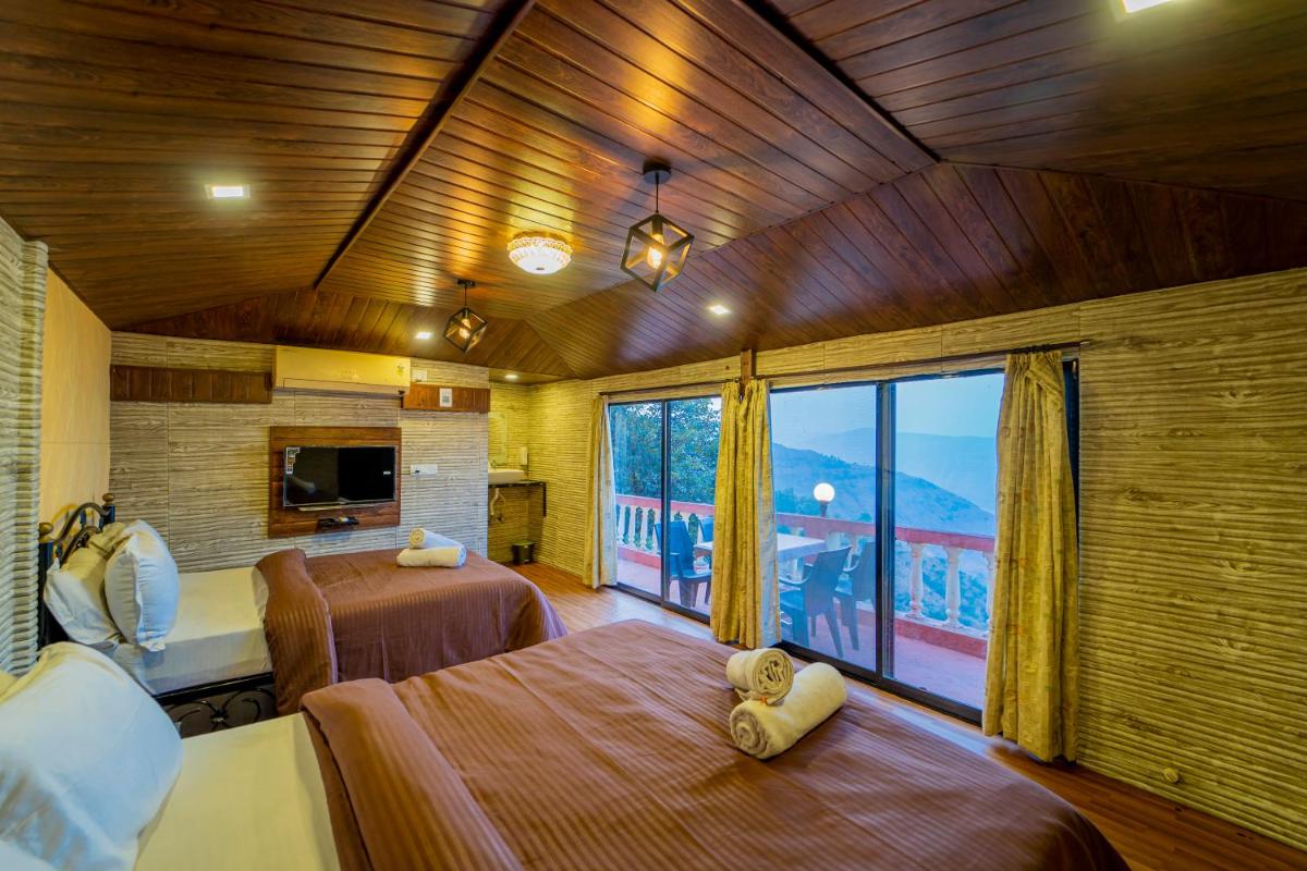 Double Room with Mountain View photo 2