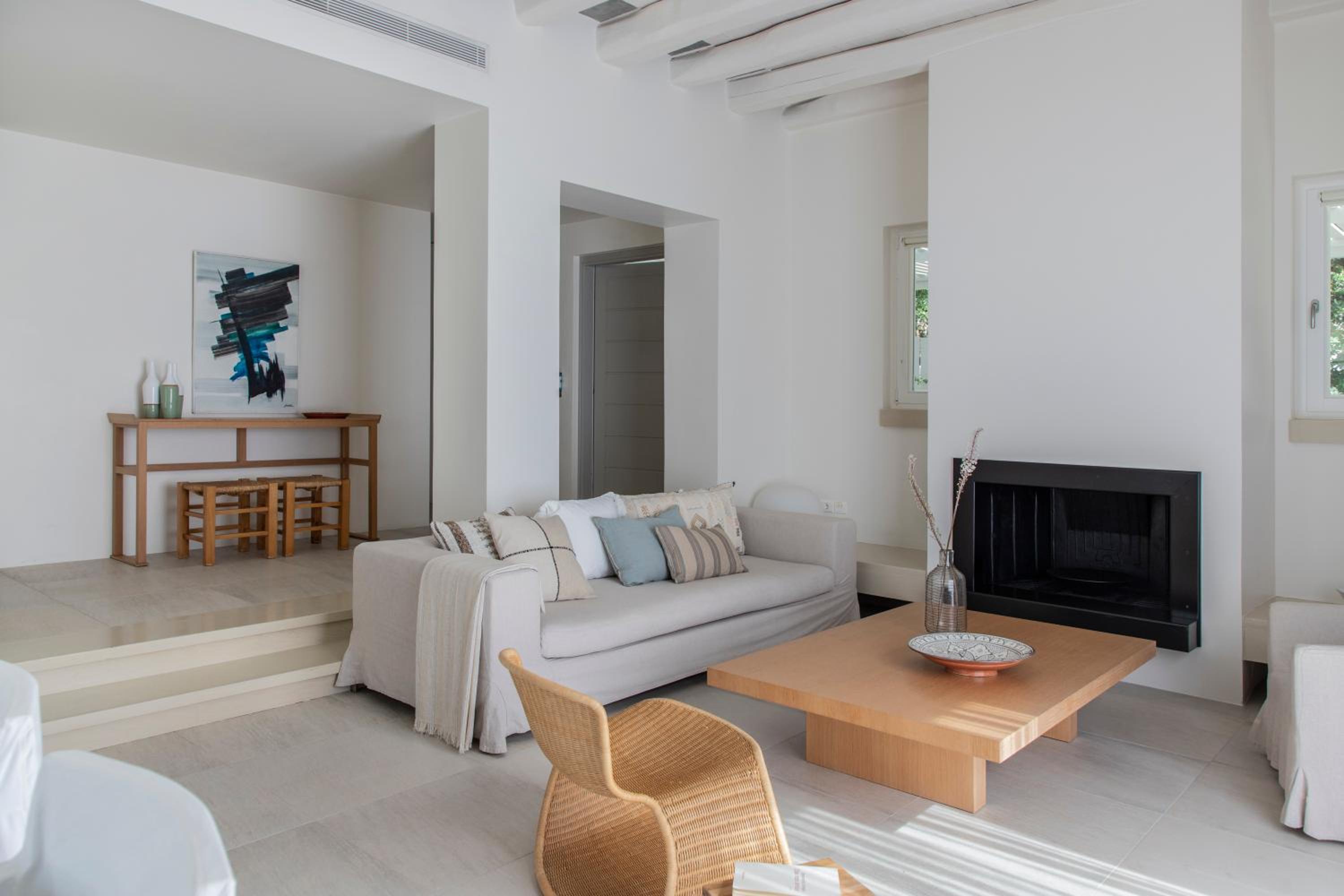 Executive Villa with Private Pool - Photo 7