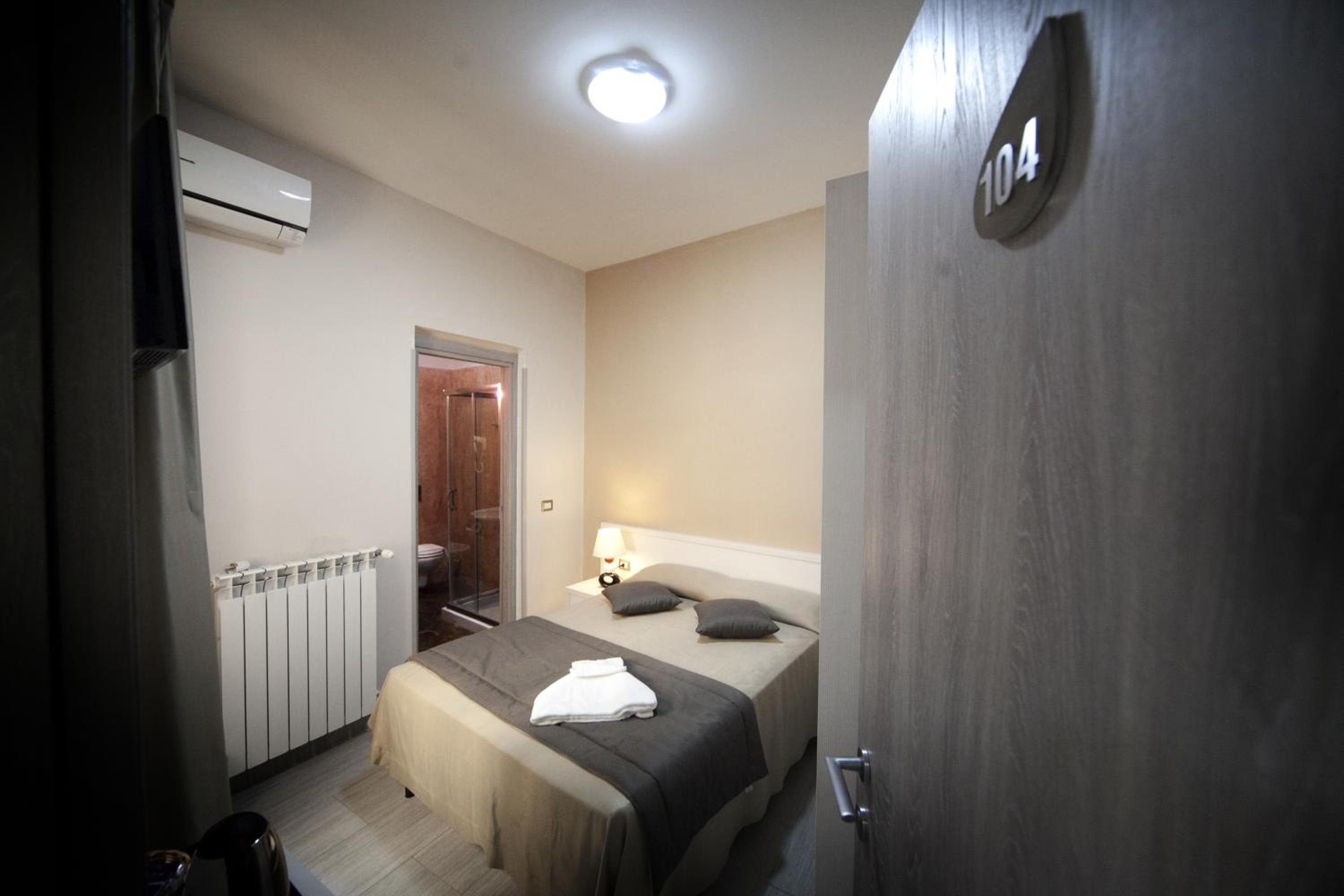 Single Room photo 1