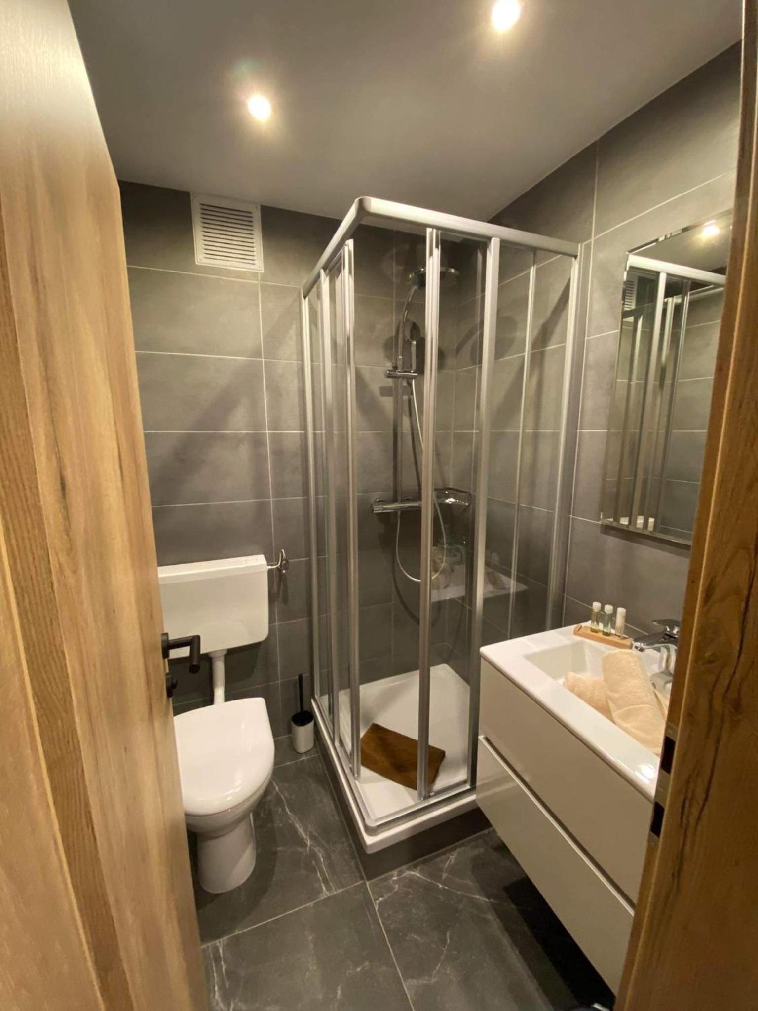 Double Room with Balcony photo 2