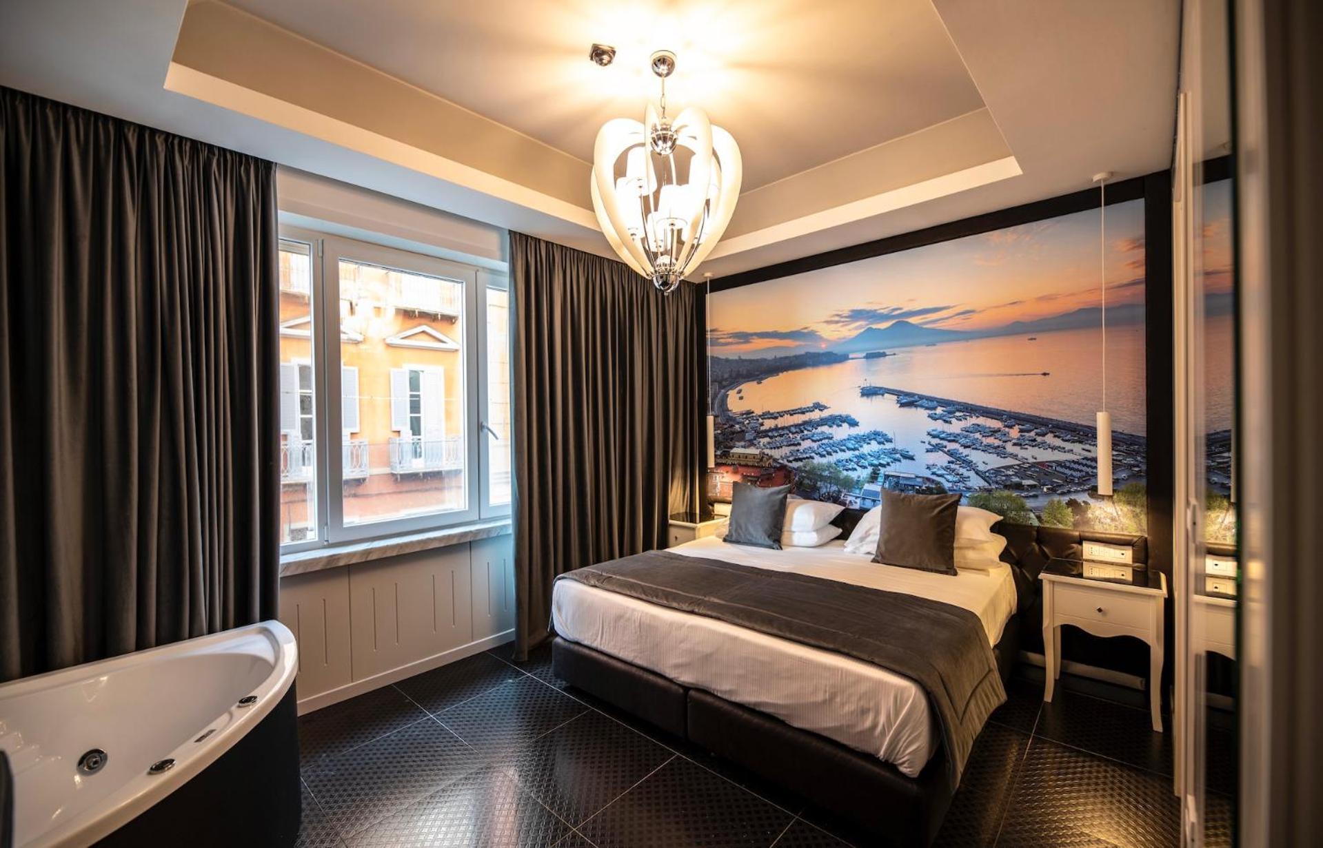Deluxe Double or Twin Room with Spa Bath photo 2